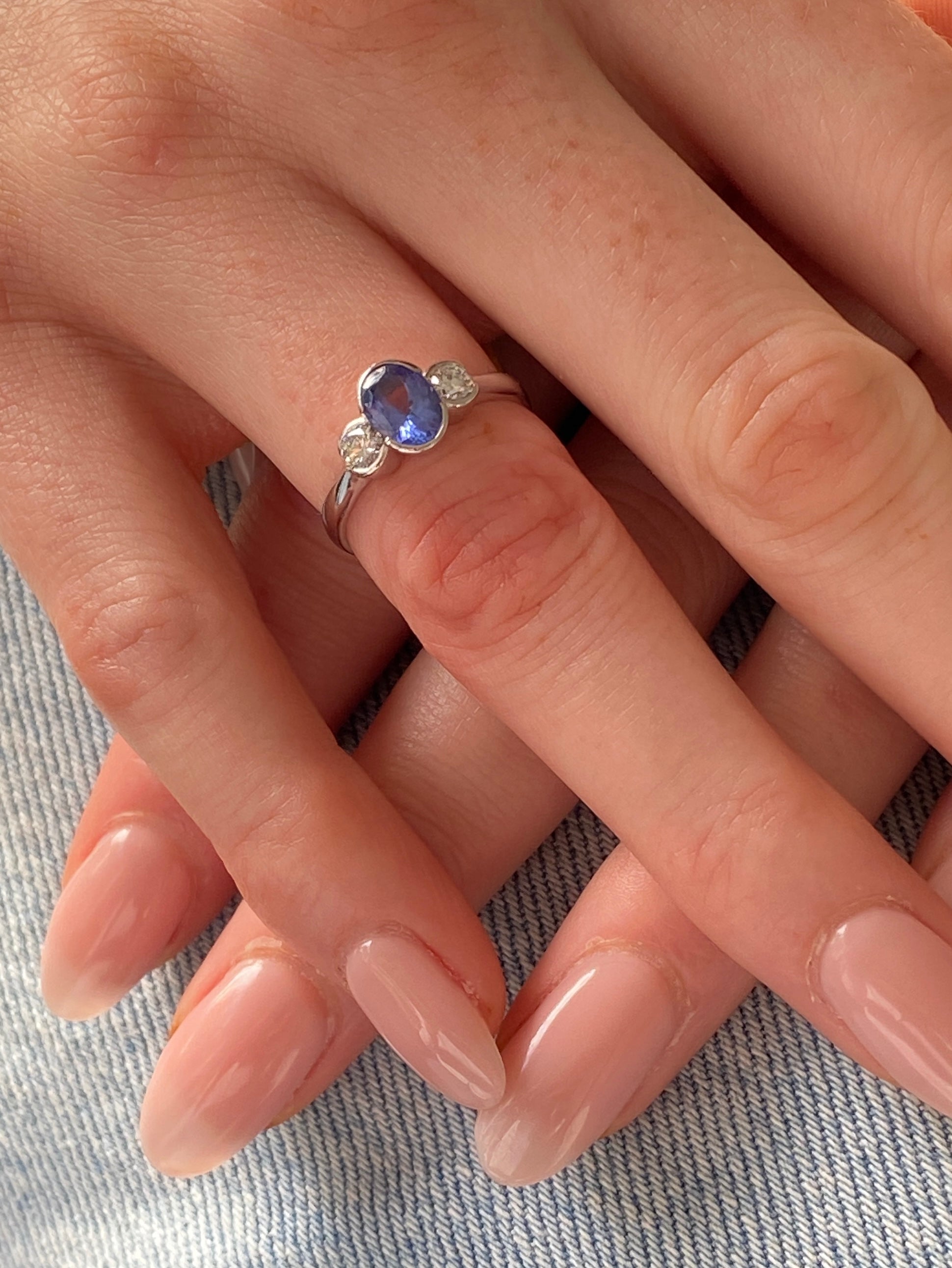 Tanzanite & Diamond Ring