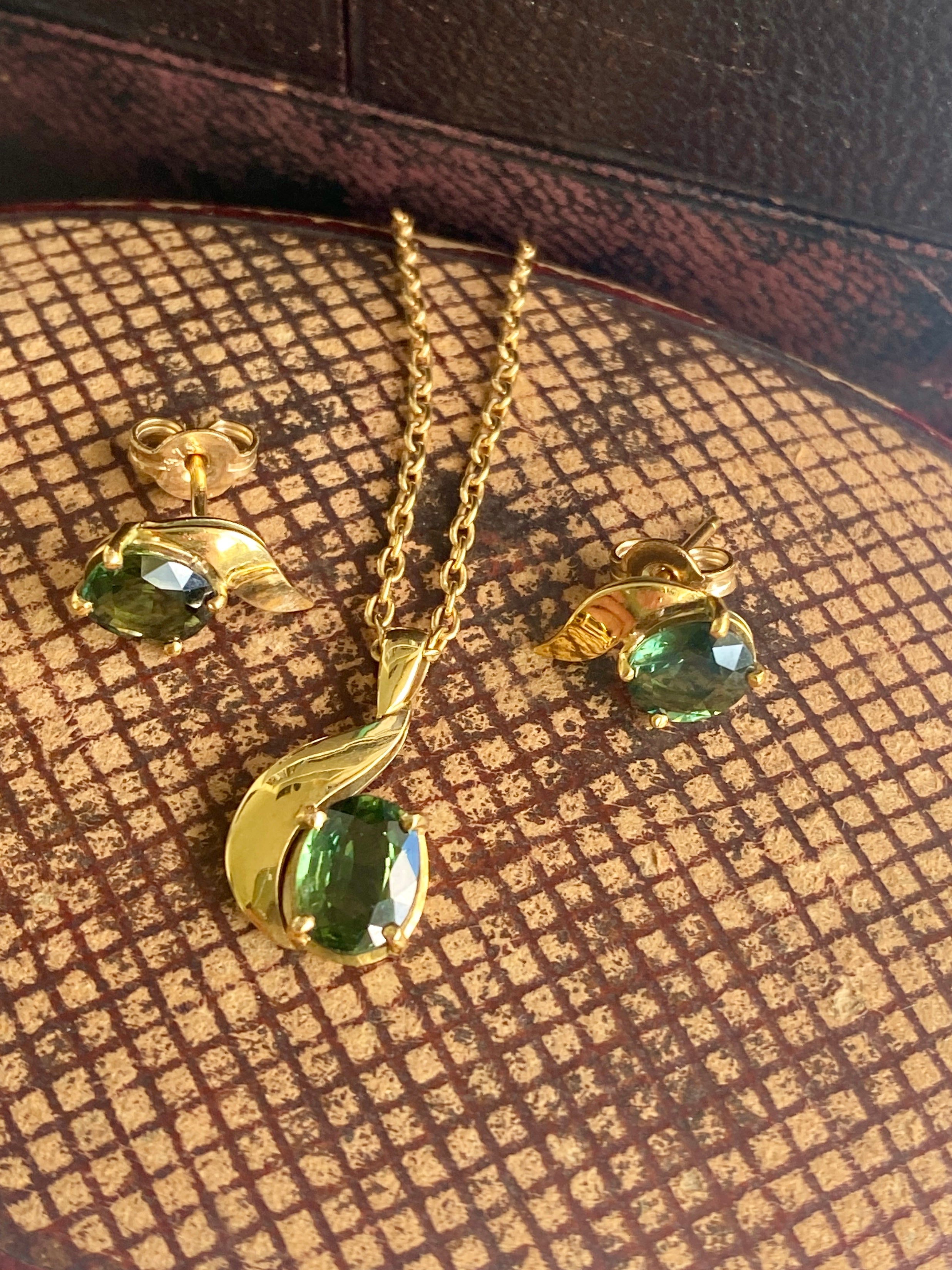 Australian Green Sapphire Pendant & Earrings