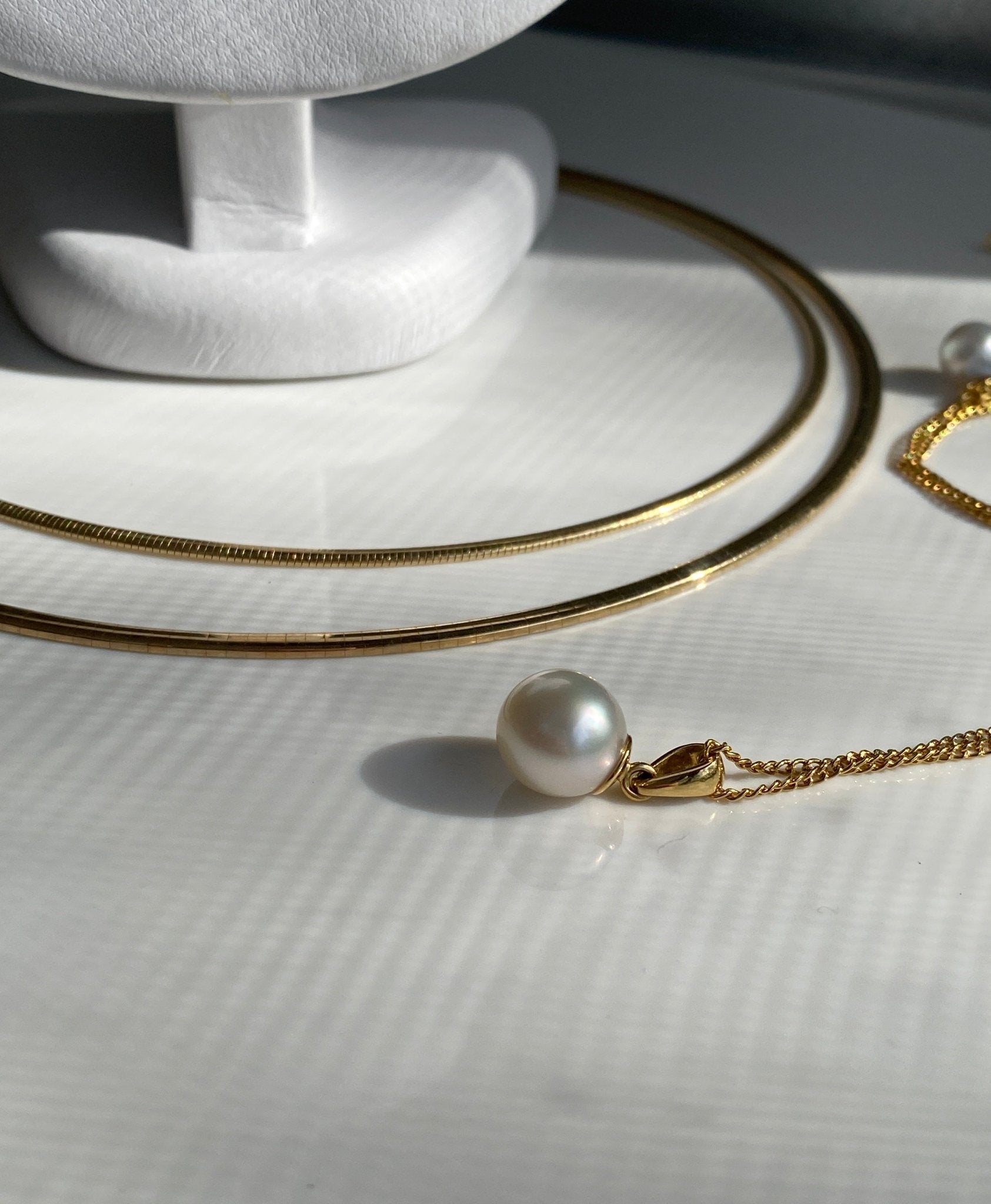 South Sea Pearl Pendant 18ct yellow gold