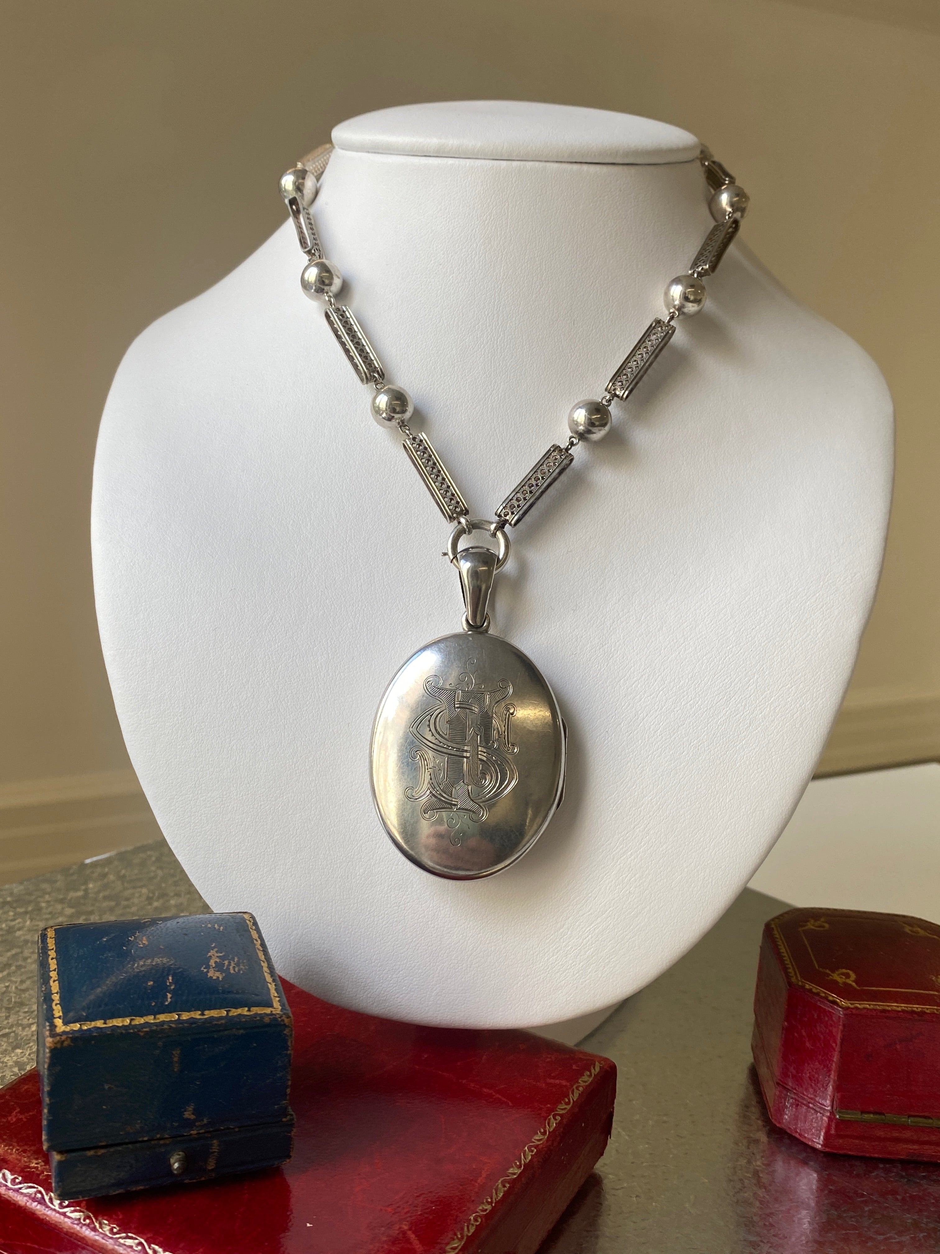 Antique Victorian Silver Collar or Bookchain and locket