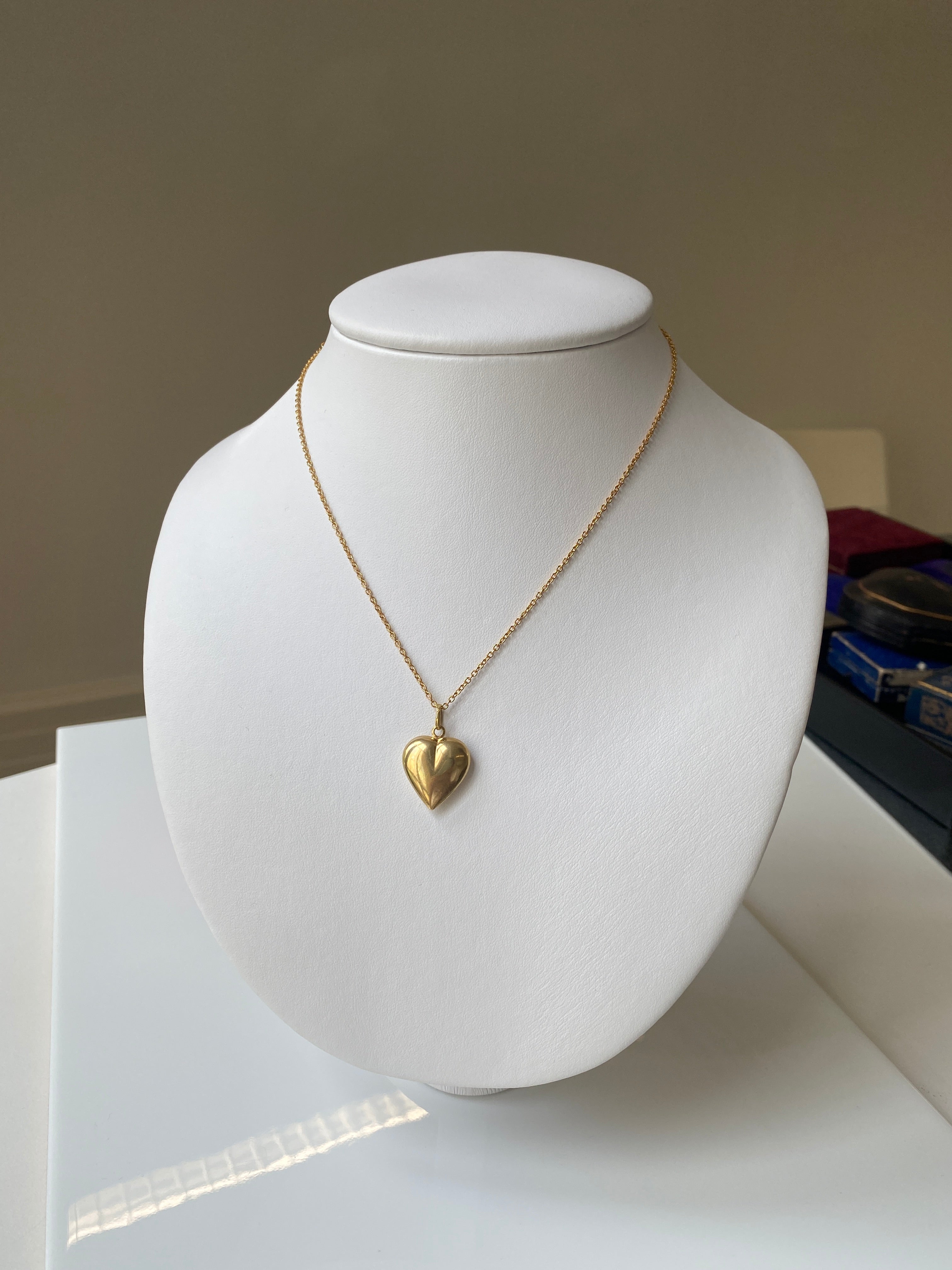 18ct yellow gold Italian Heart Pendant