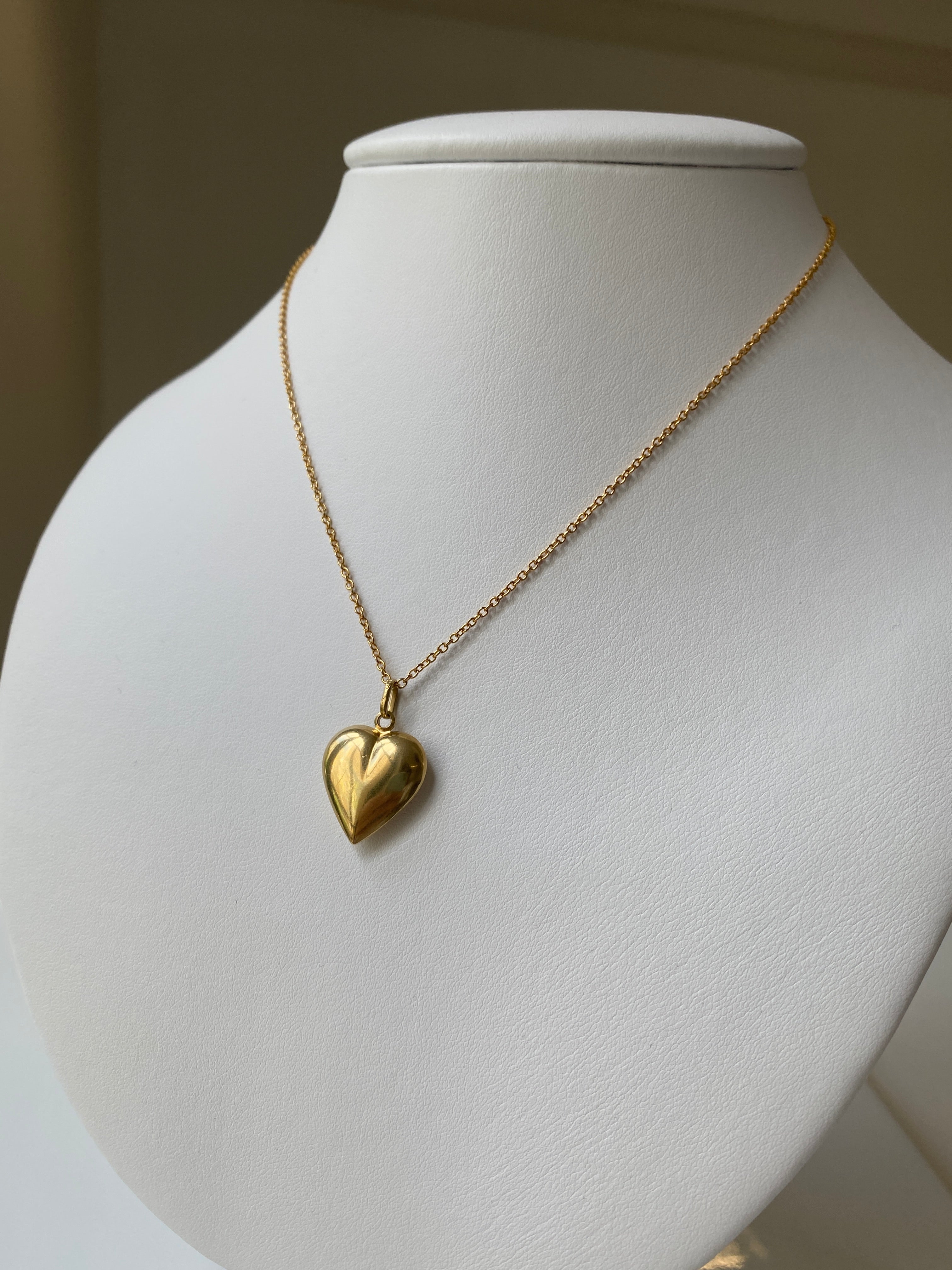 18ct yellow gold Italian Heart Pendant
