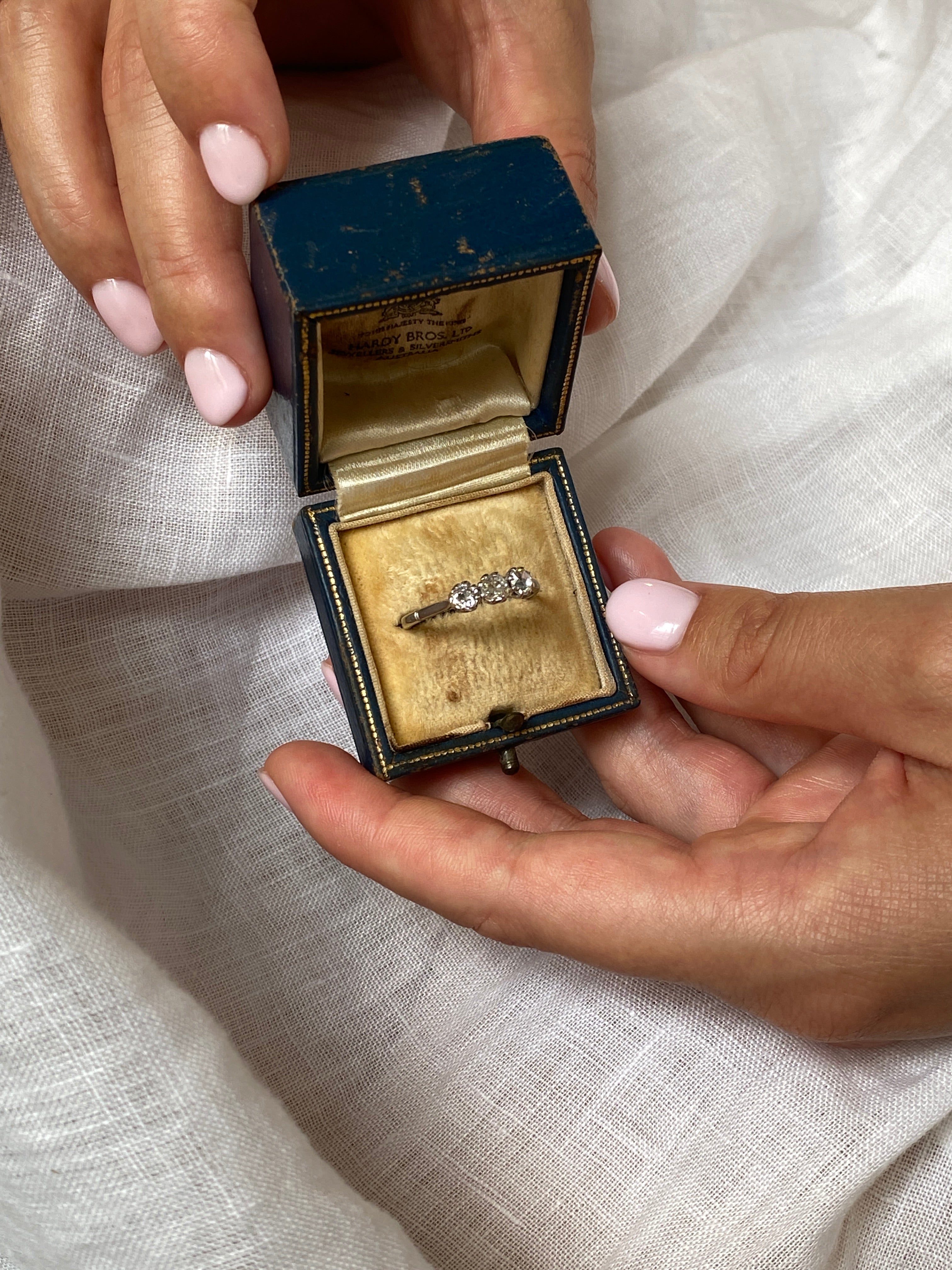 Art Deco Diamond Ring, 1930s Platinum