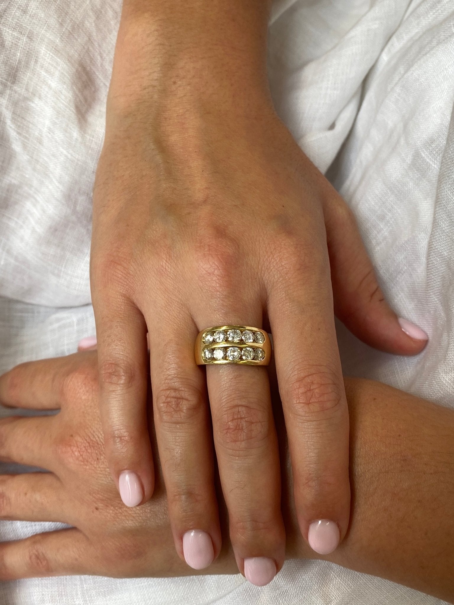 18ct yellow gold Vintage Diamond Band Ring