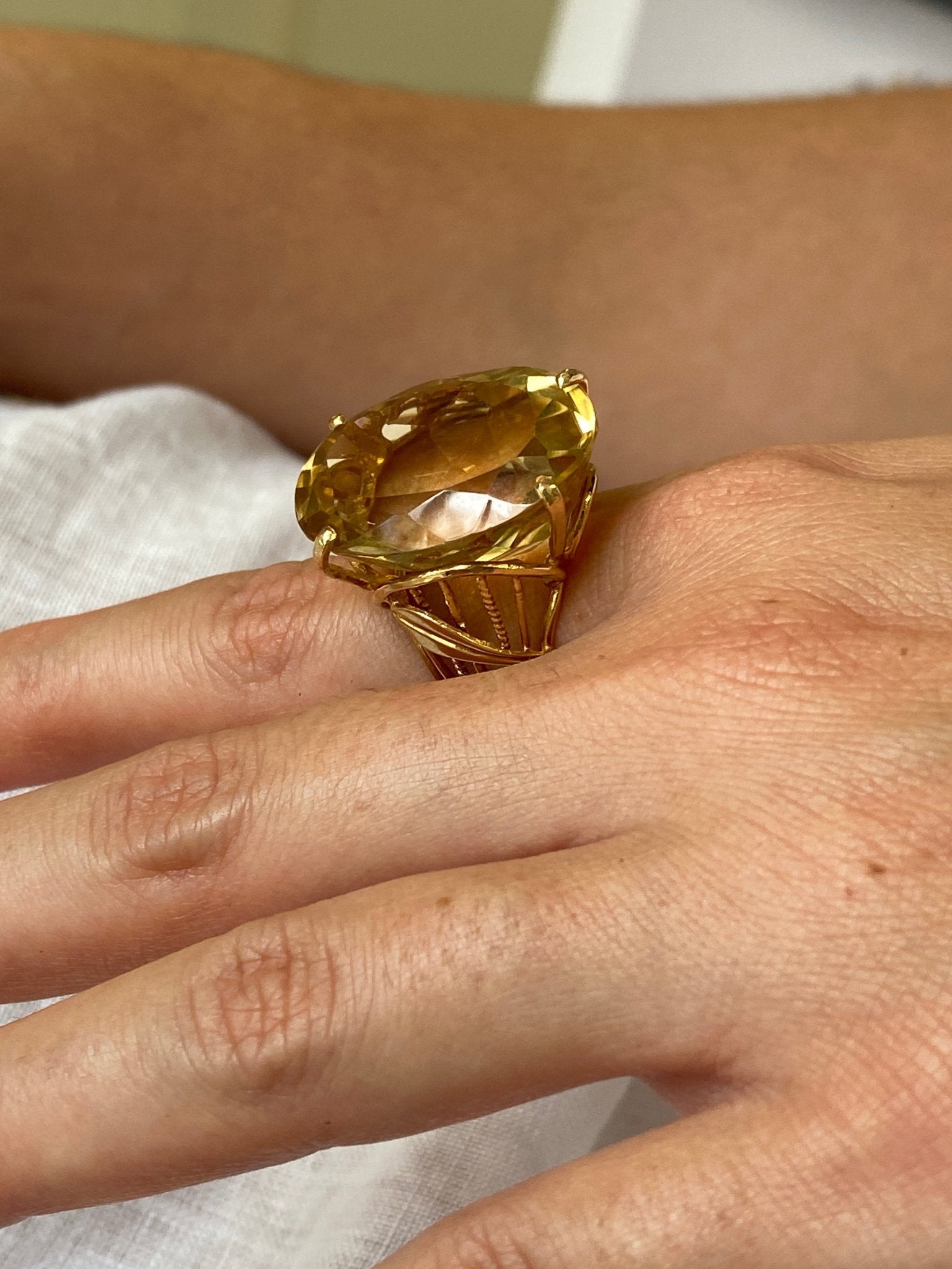 18ct Mid-Century European Citrine Cocktail Ring