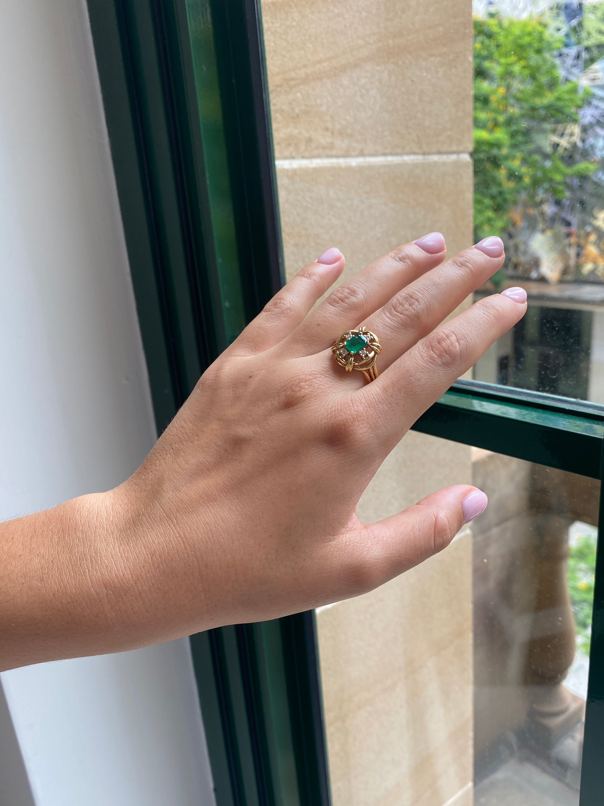 18ct Vintage Emerald & Diamond Ring