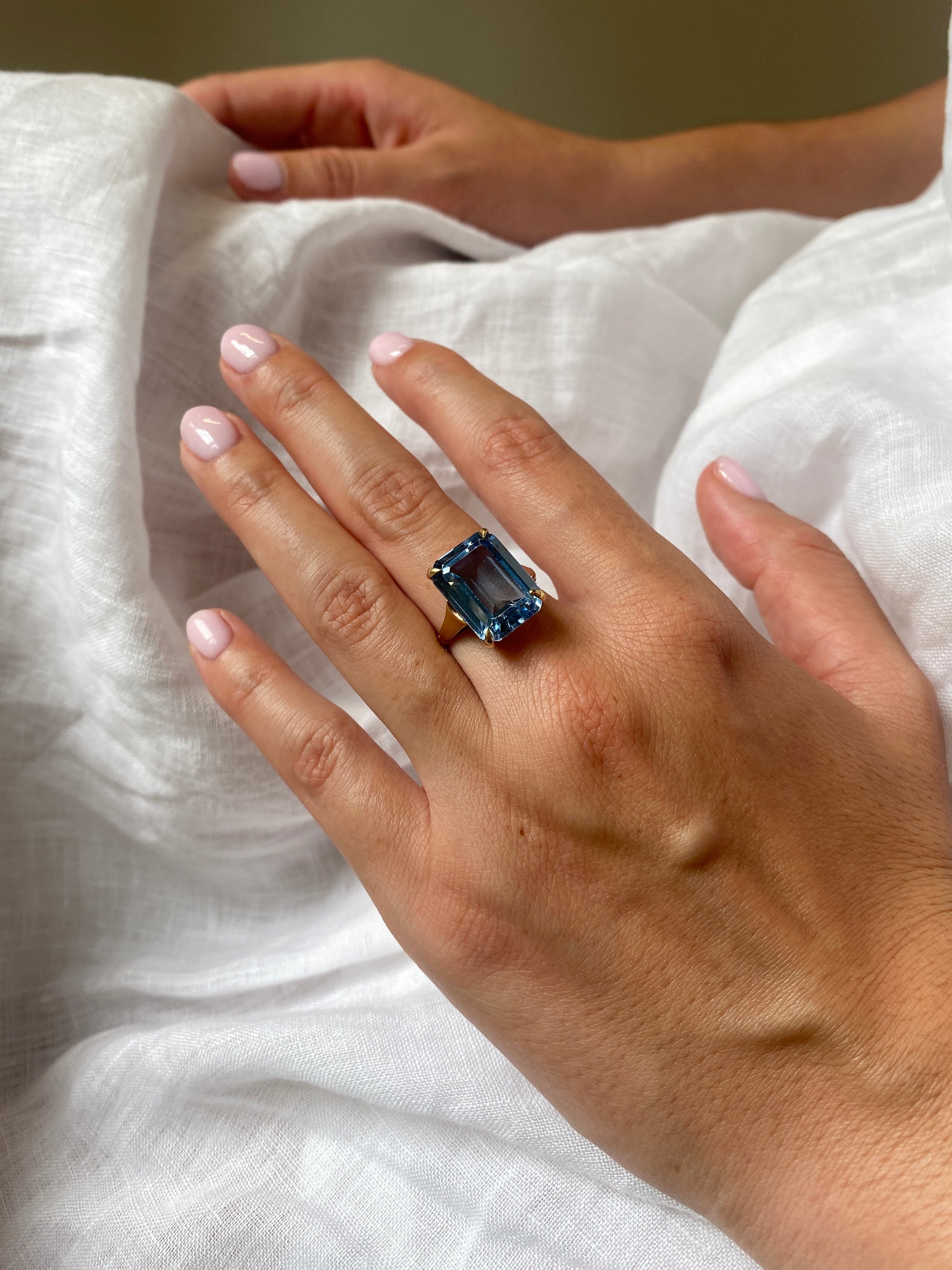 9ct Spinel Cocktail Ring, 1960s