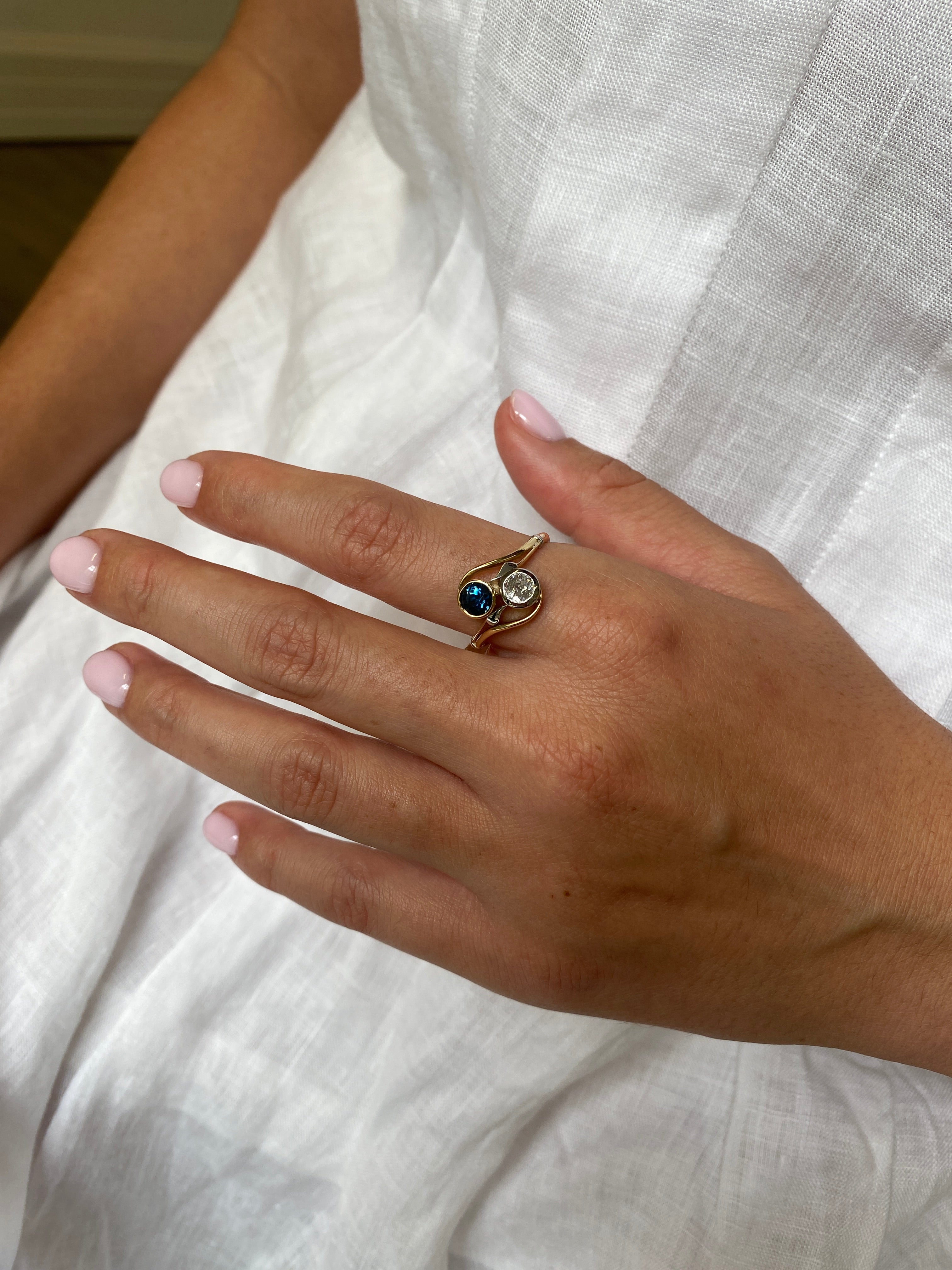 18ct Edwardian Sapphire & Diamond Toi et Moi Ring