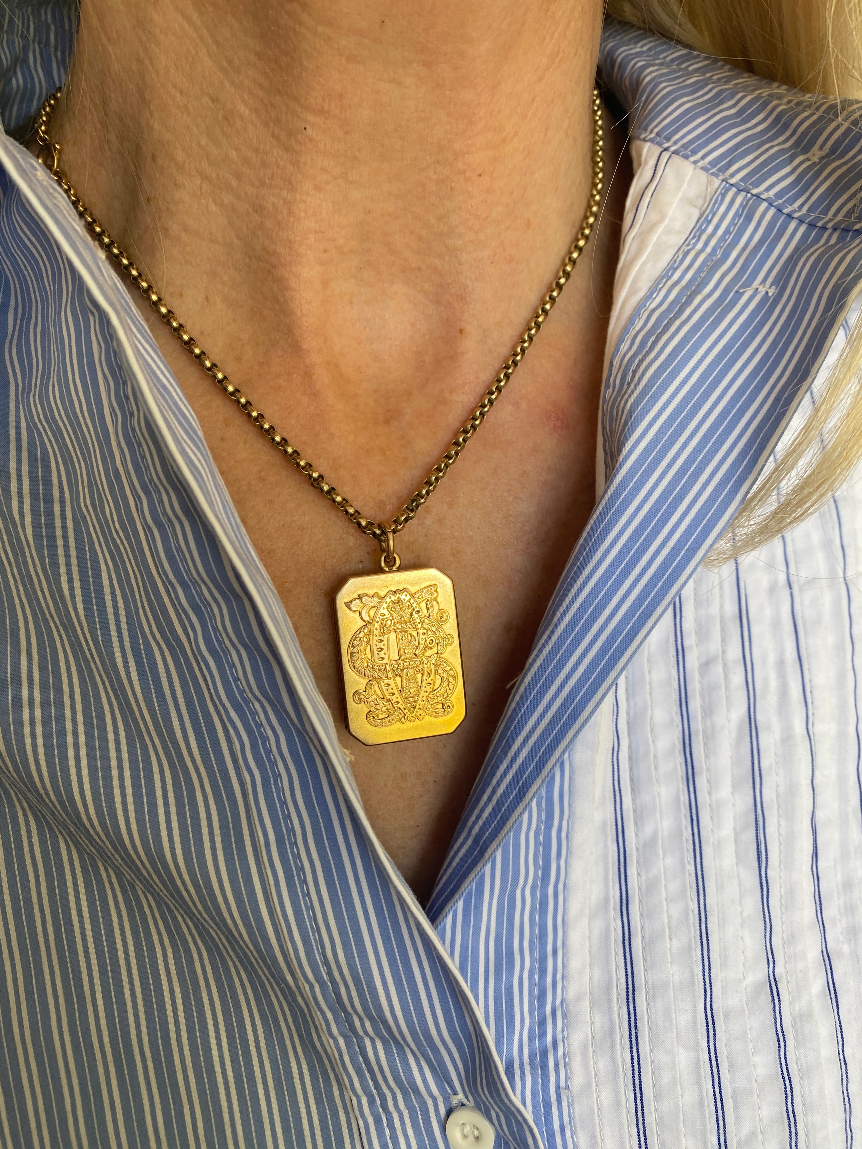 Antique Victorian Gold Locket