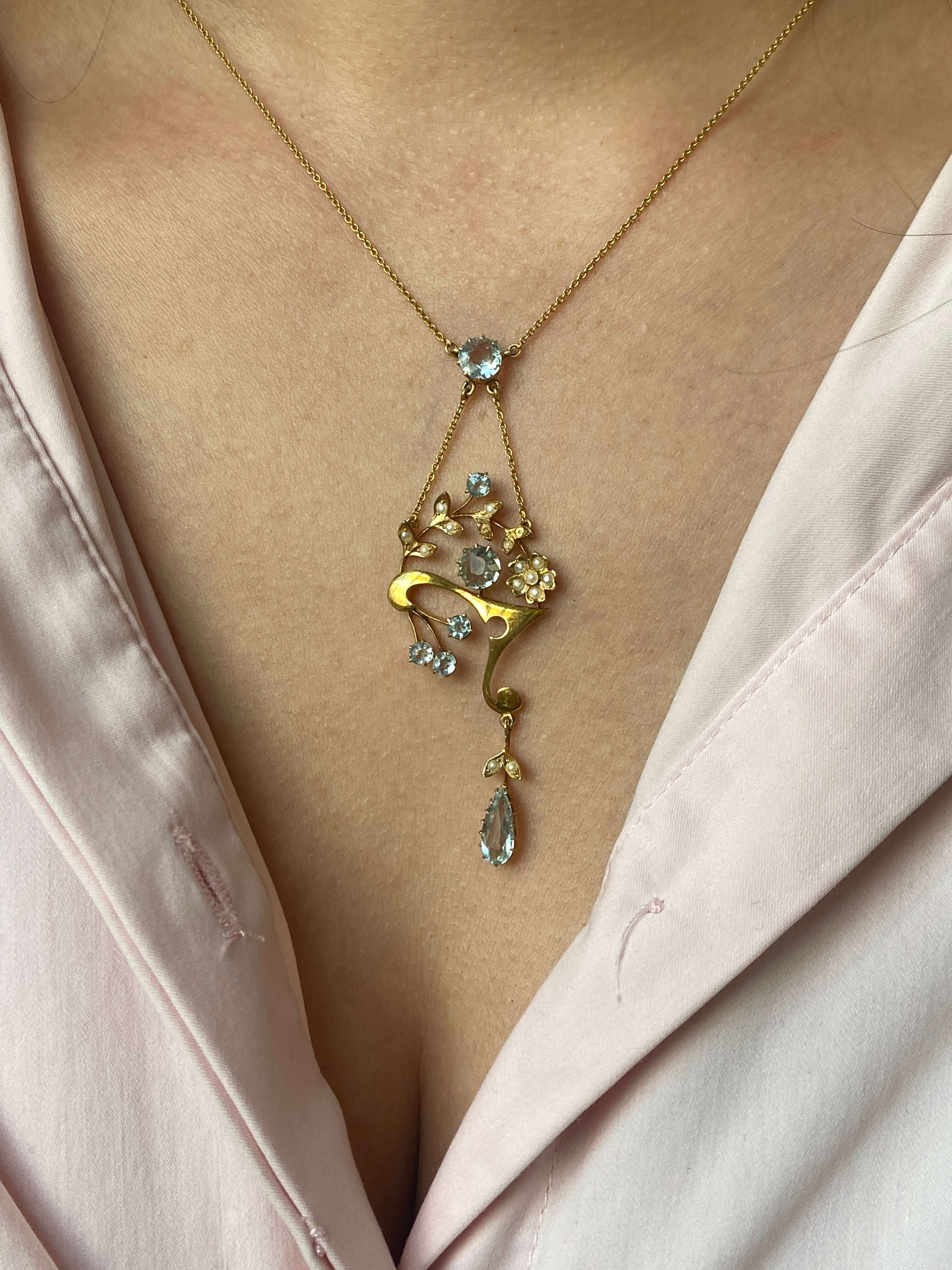 Edwardian Seed Pearl & Aquamarine Pendant Necklace in 15ct yellow gold
