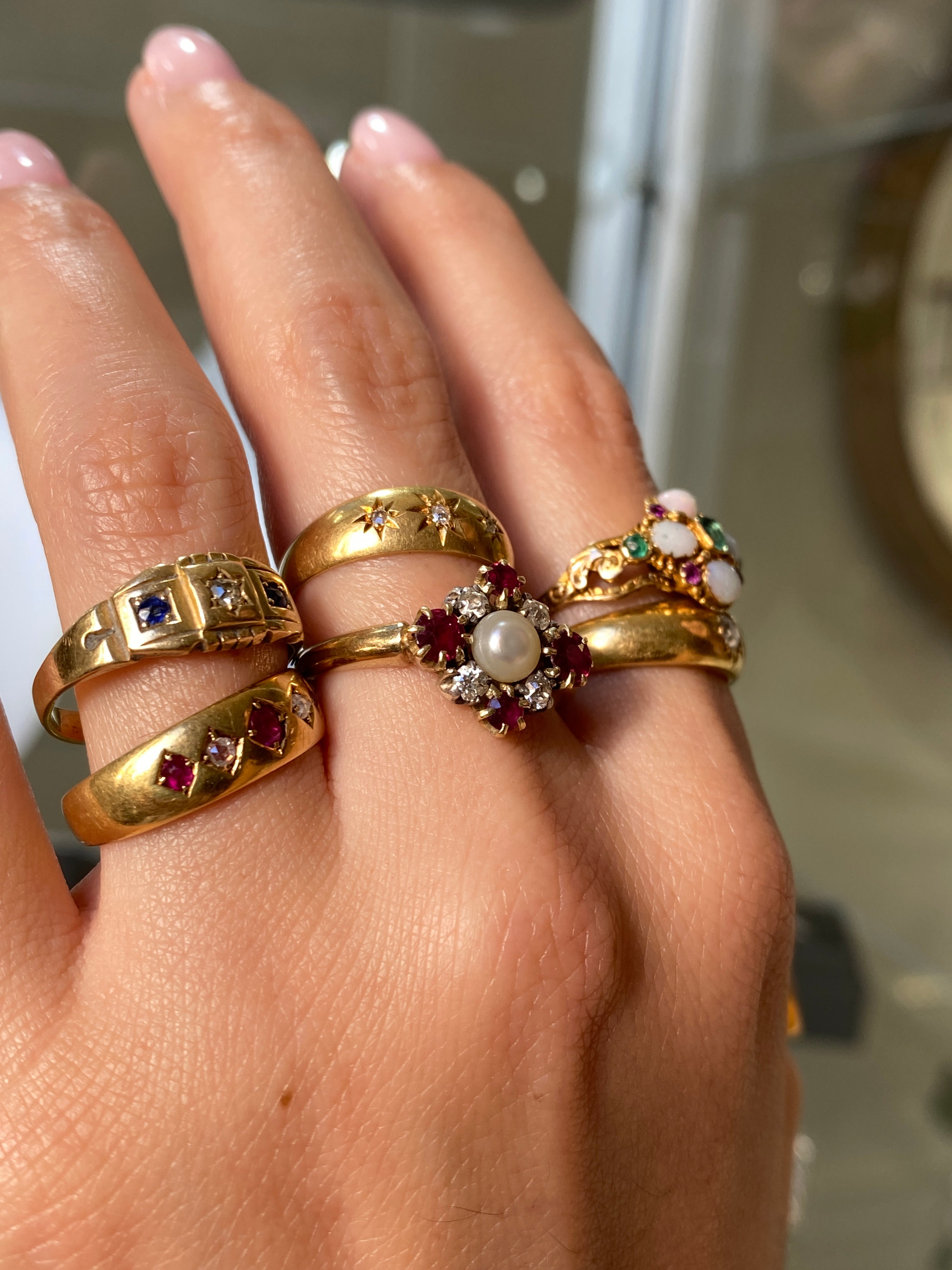 Antique Victorian Sapphire & Diamond Band Ring