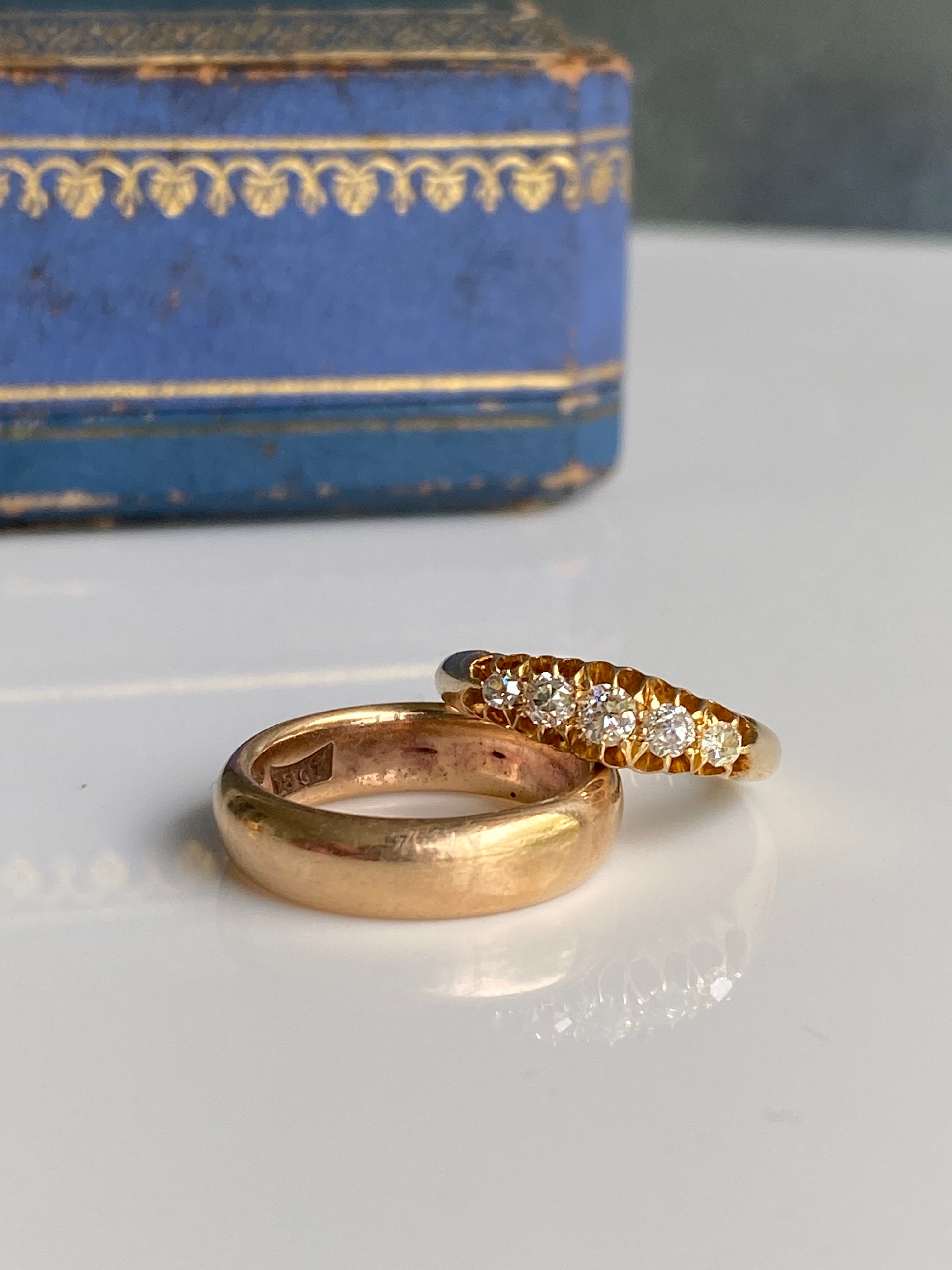 Antique Yellow Gold Wedding Band And diamond bridge ring