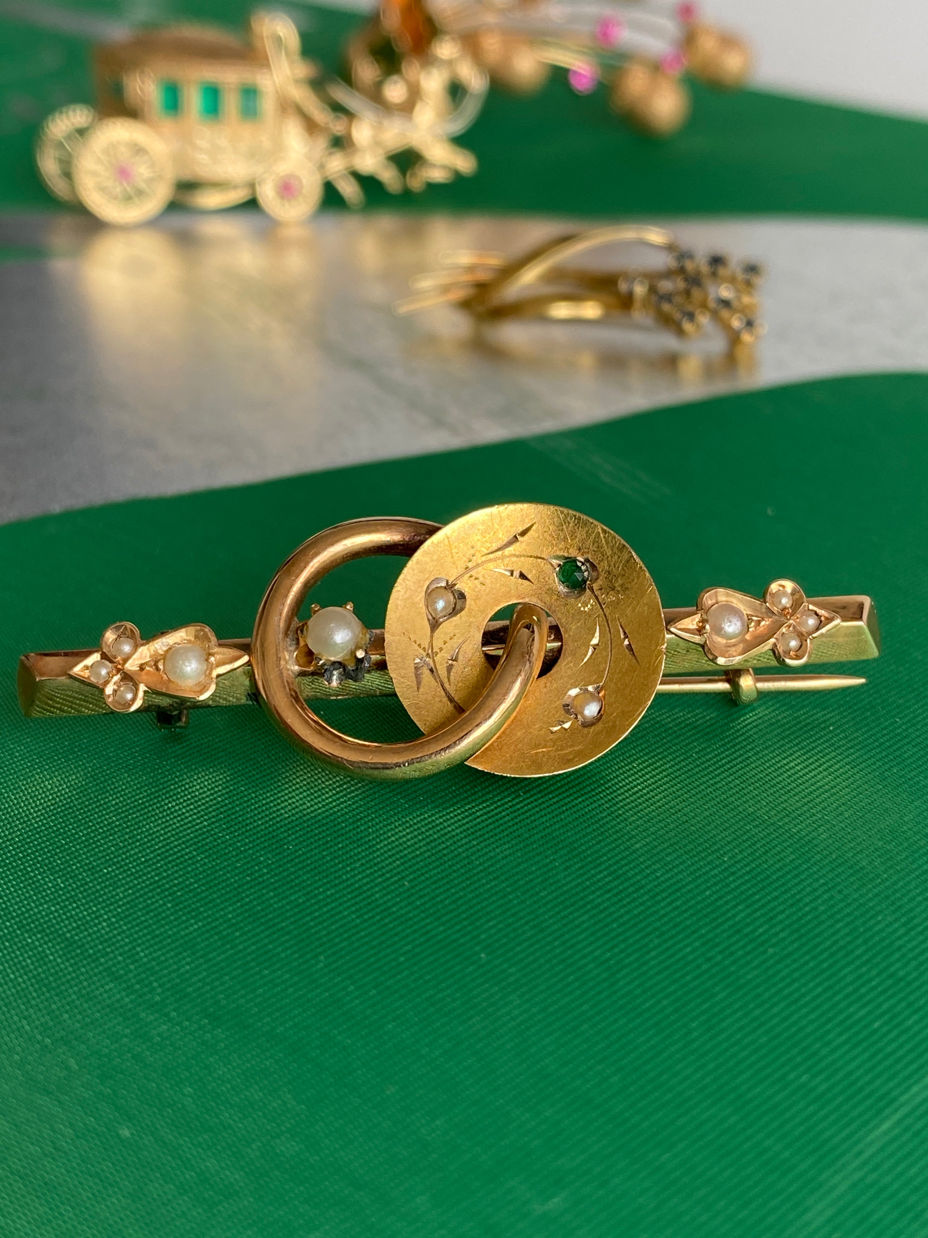 Antique Italian Gold & Pearl Brooch