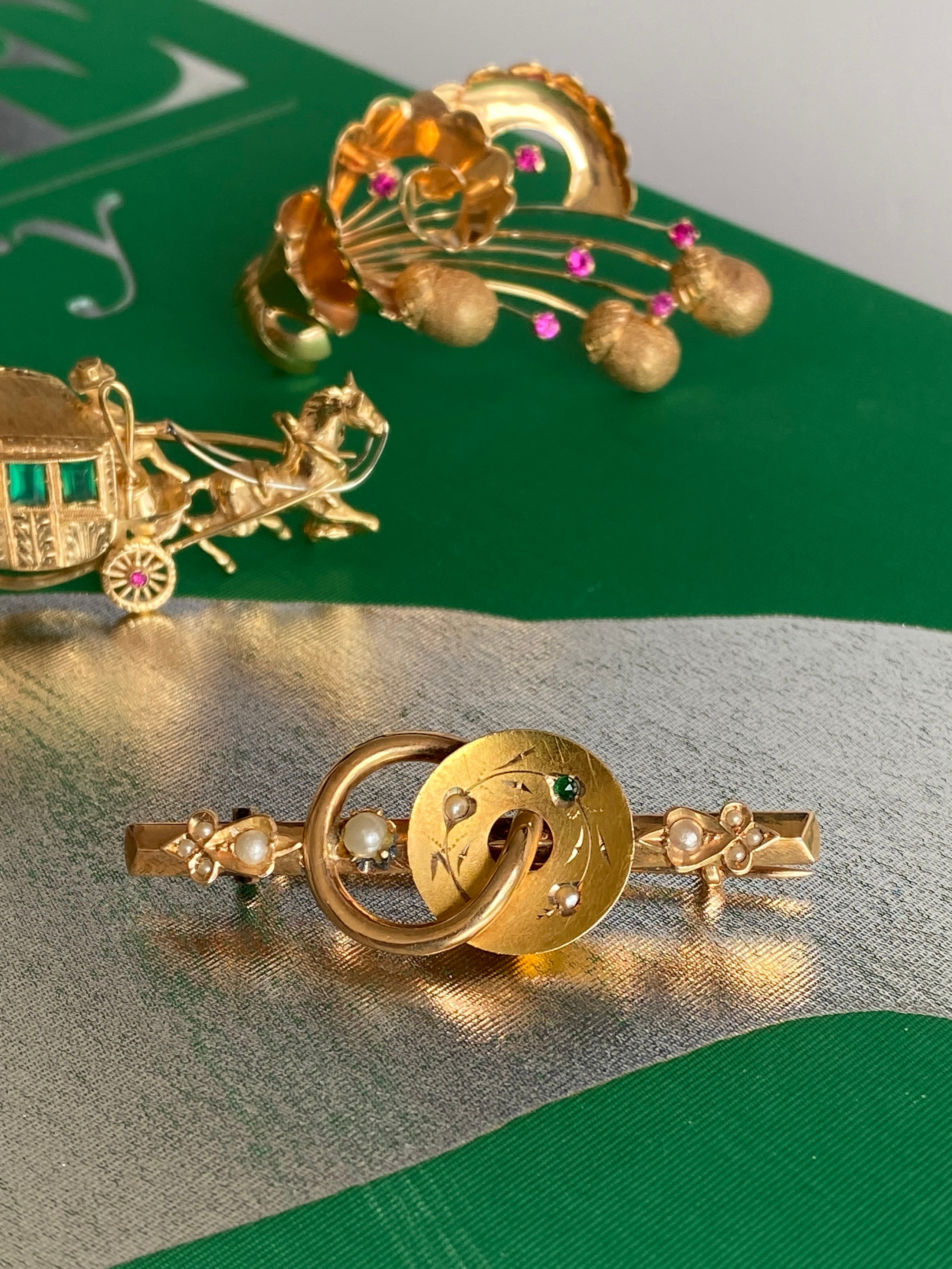 Antique Italian Gold & Pearl Brooch