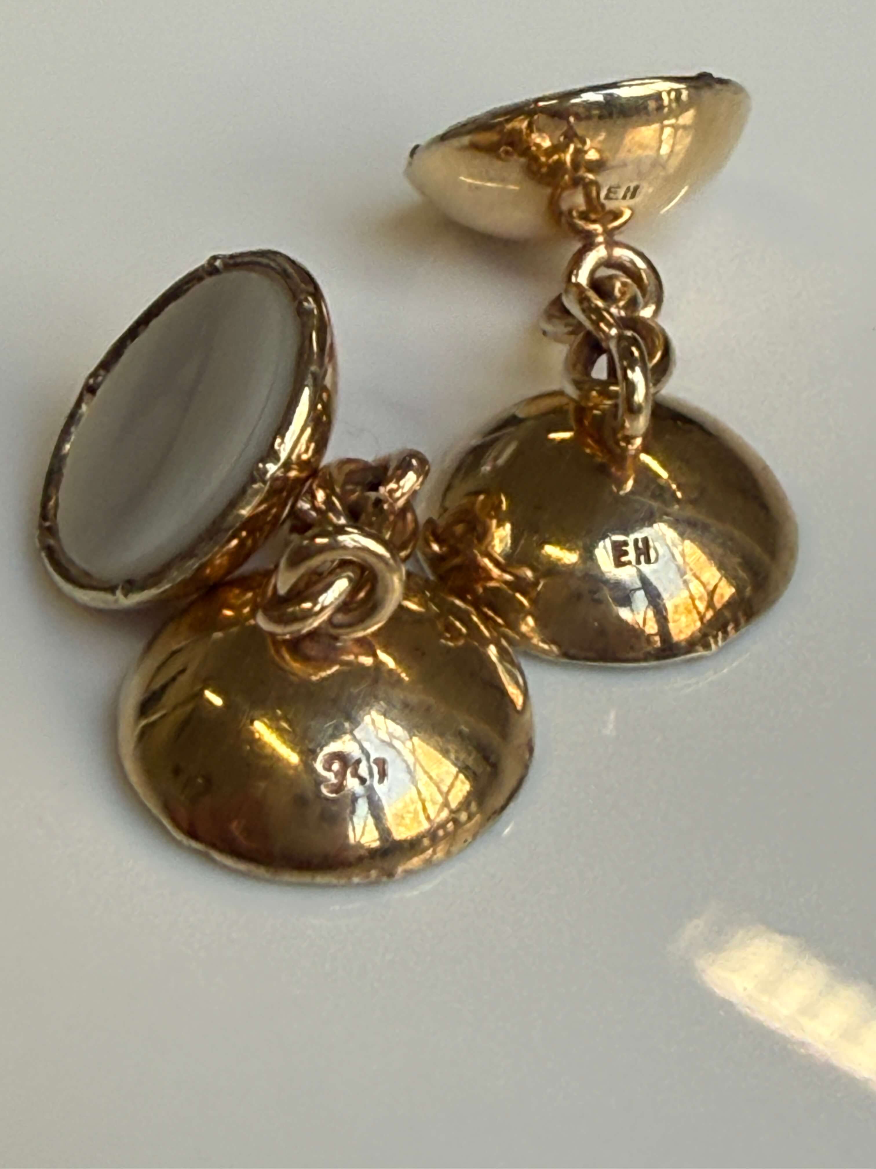 Edwardian 18ct yellow gold Mother of Pearl Cufflinks