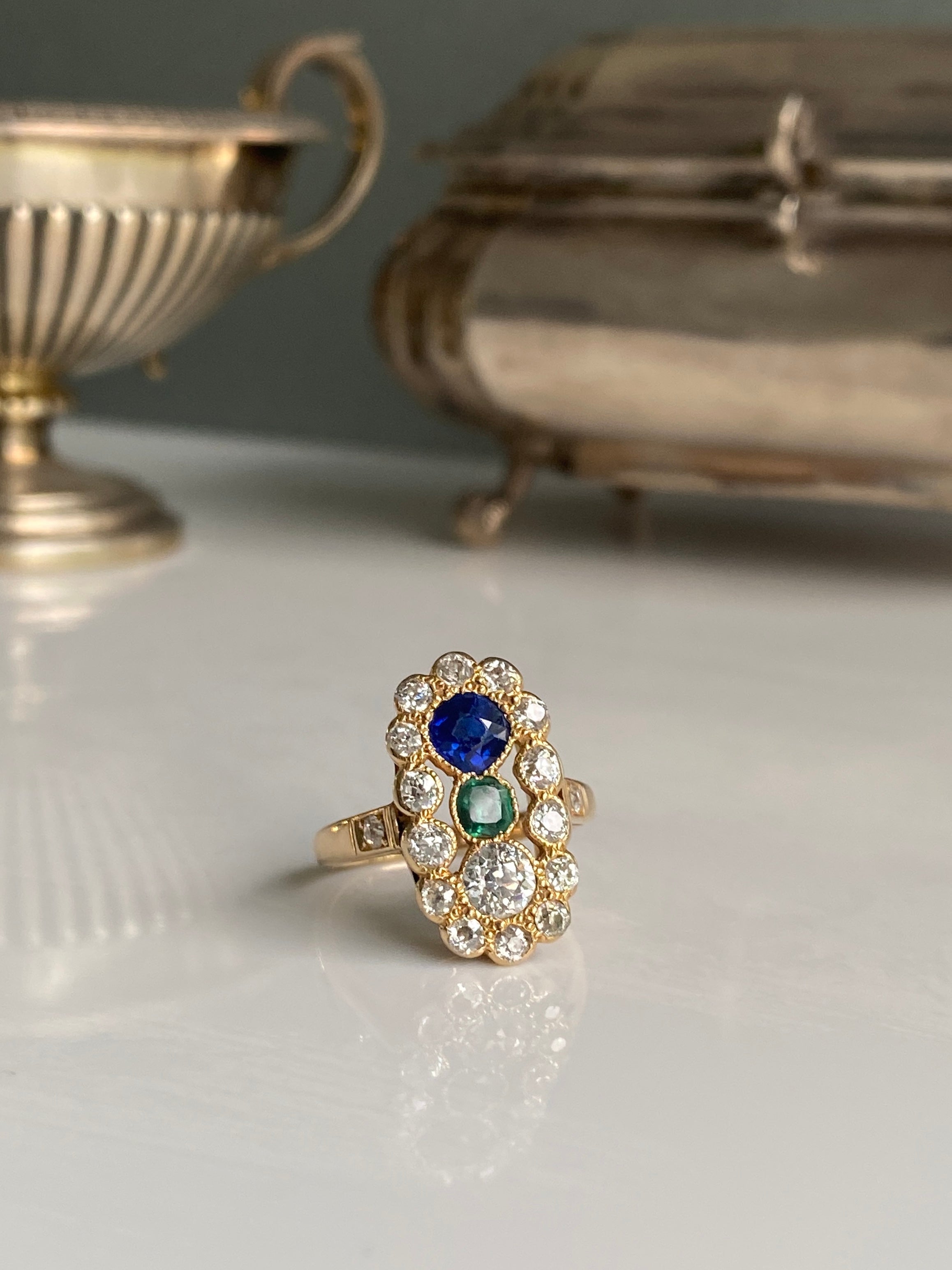 Antique Australian Diamond, Sapphire & Garnet Ring (Stevenson Bros Adelaide 1878 - 1956)