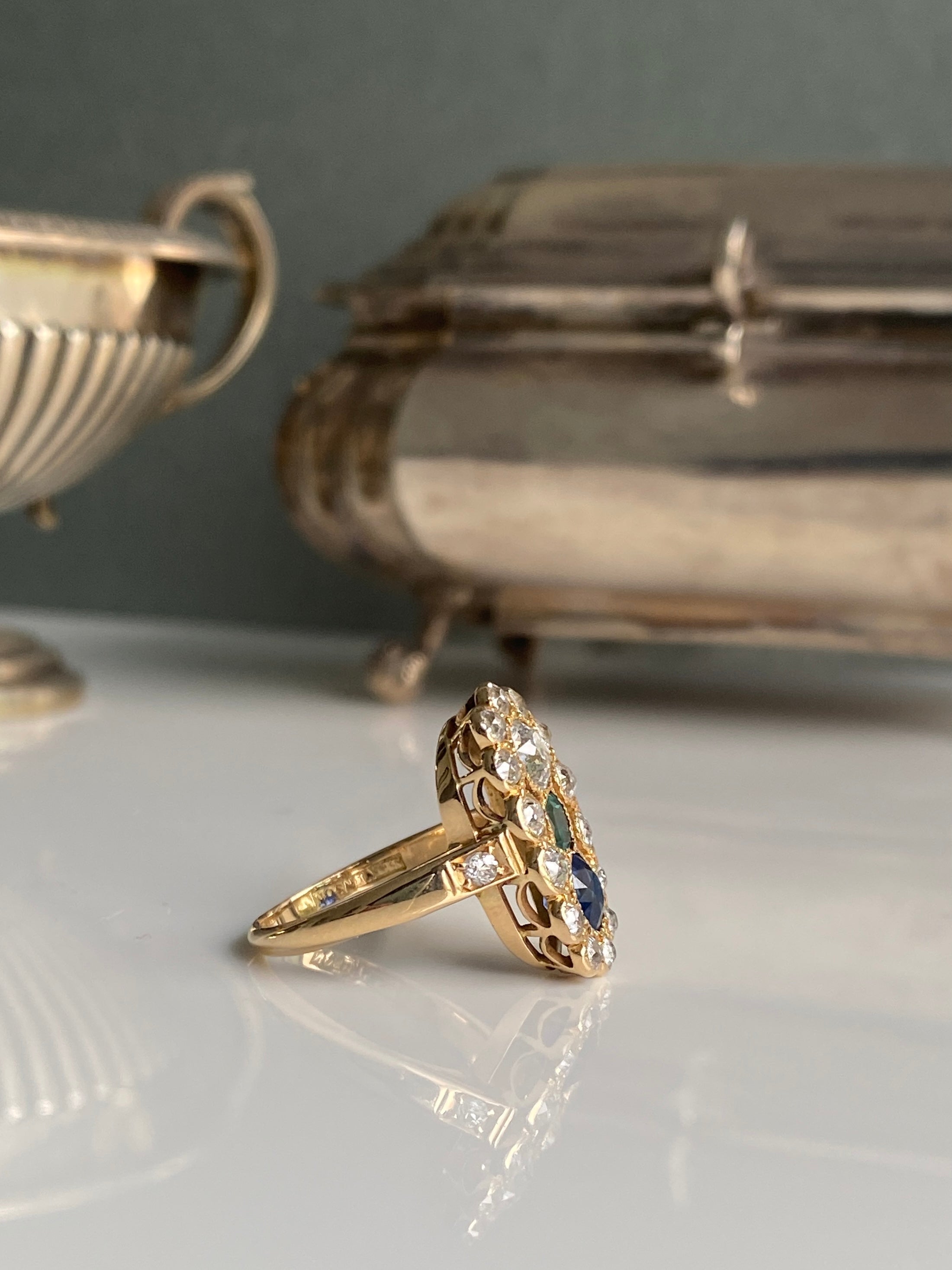Antique Australian Diamond, Sapphire & Garnet Ring (Stevenson Bros Adelaide 1878 - 1956)