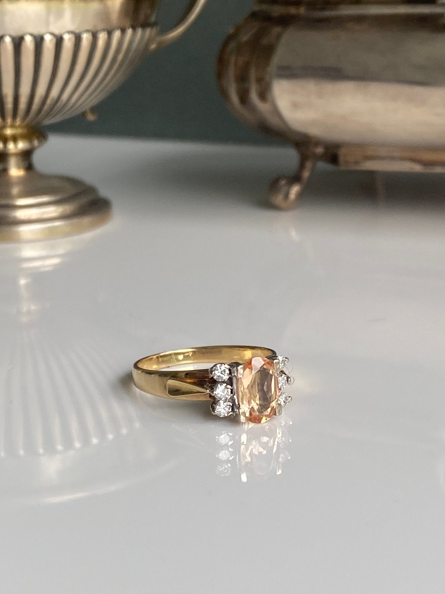 Vintage 18ct Precious Topaz & Diamond Ring