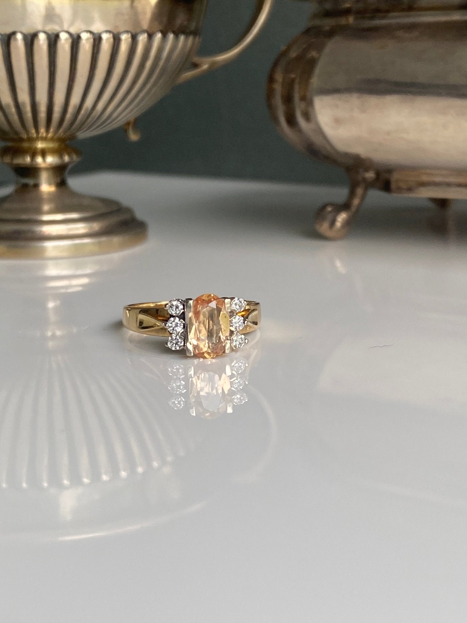 Vintage 18ct Precious Topaz & Diamond Ring