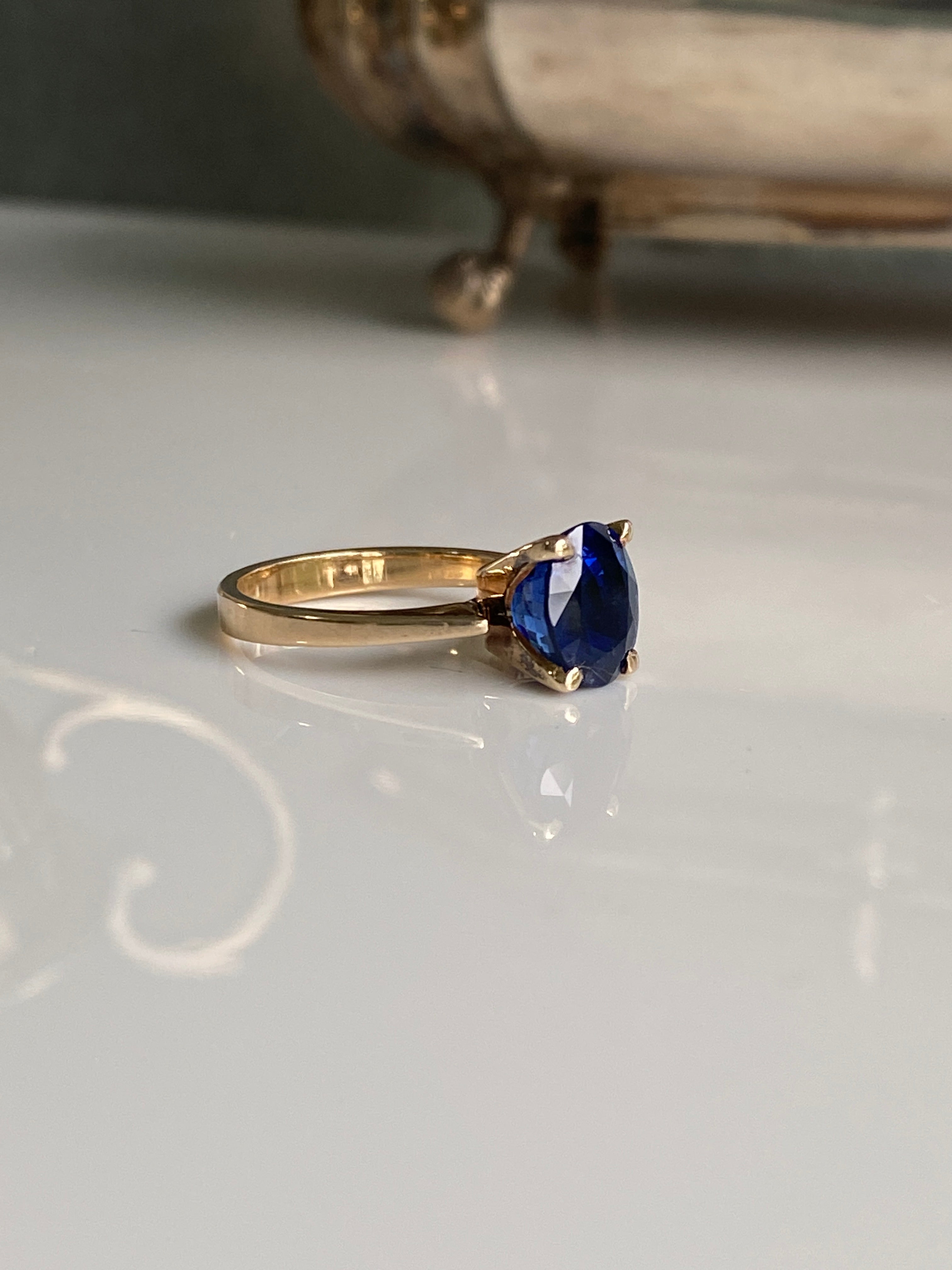Vintage Solitaire Sapphire Ring