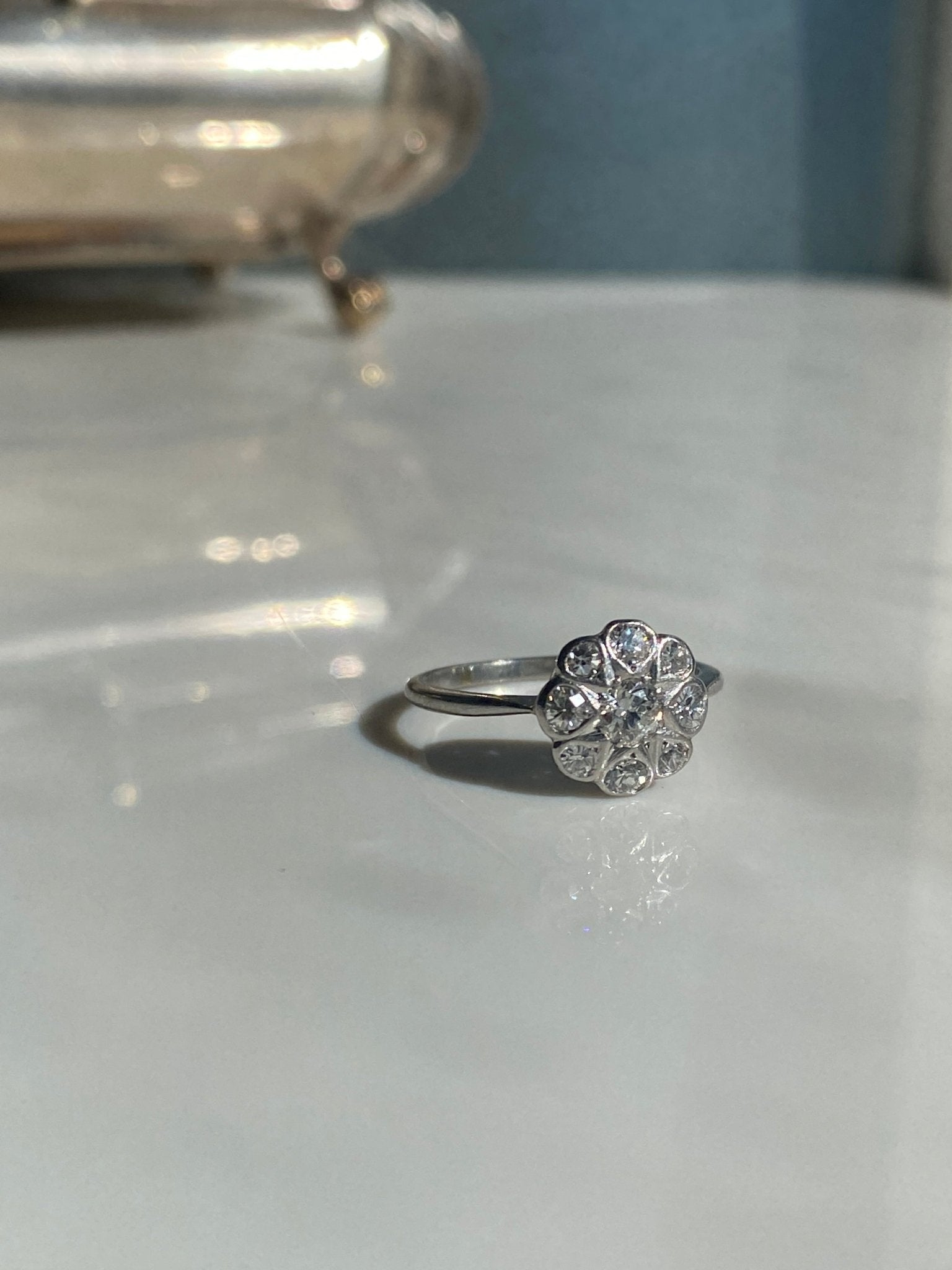 Vintage Platinum and Diamond Daisy Cluster Ring