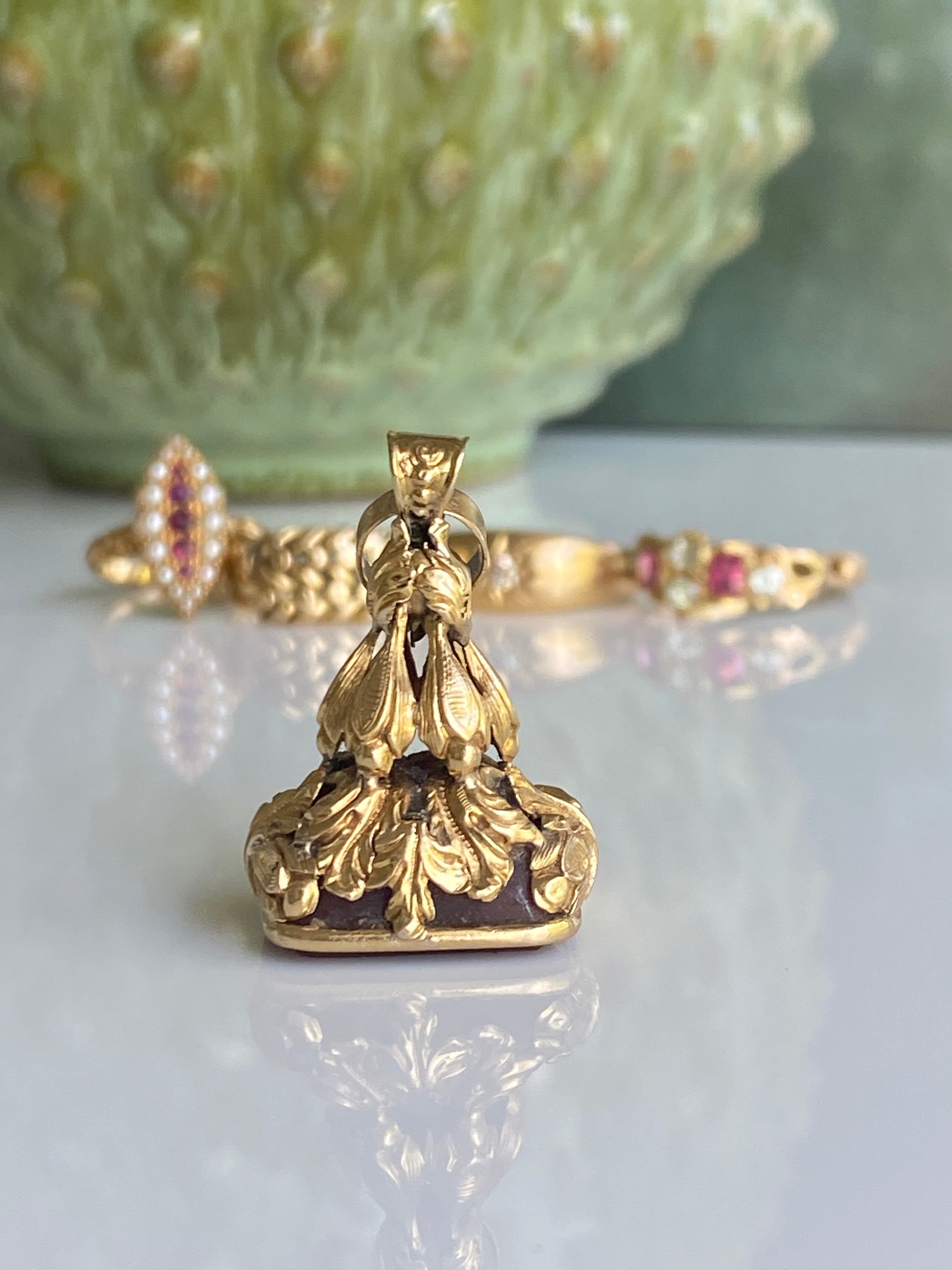 Antique Victorian Gold and Carnelian Fob Seal