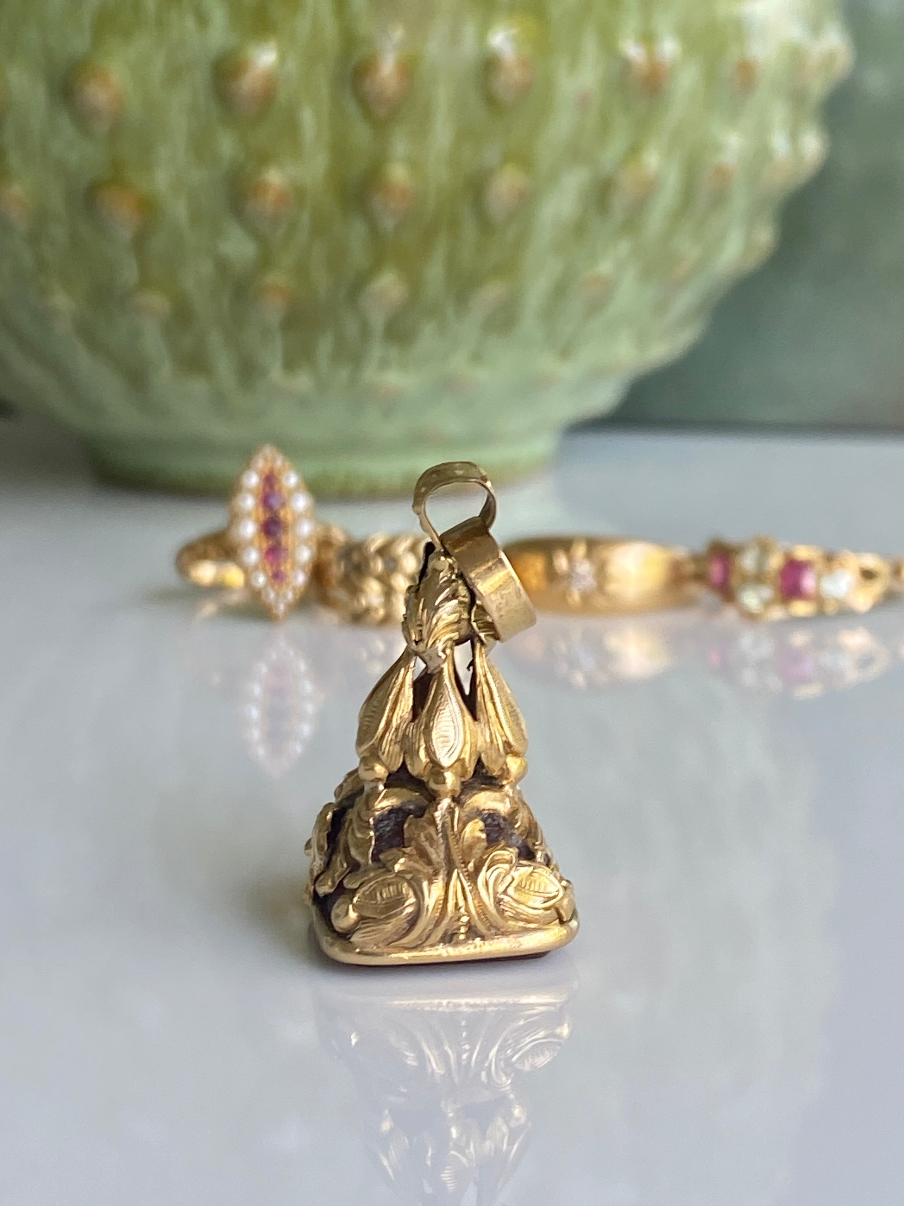 Antique Victorian Gold and Carnelian Fob Seal