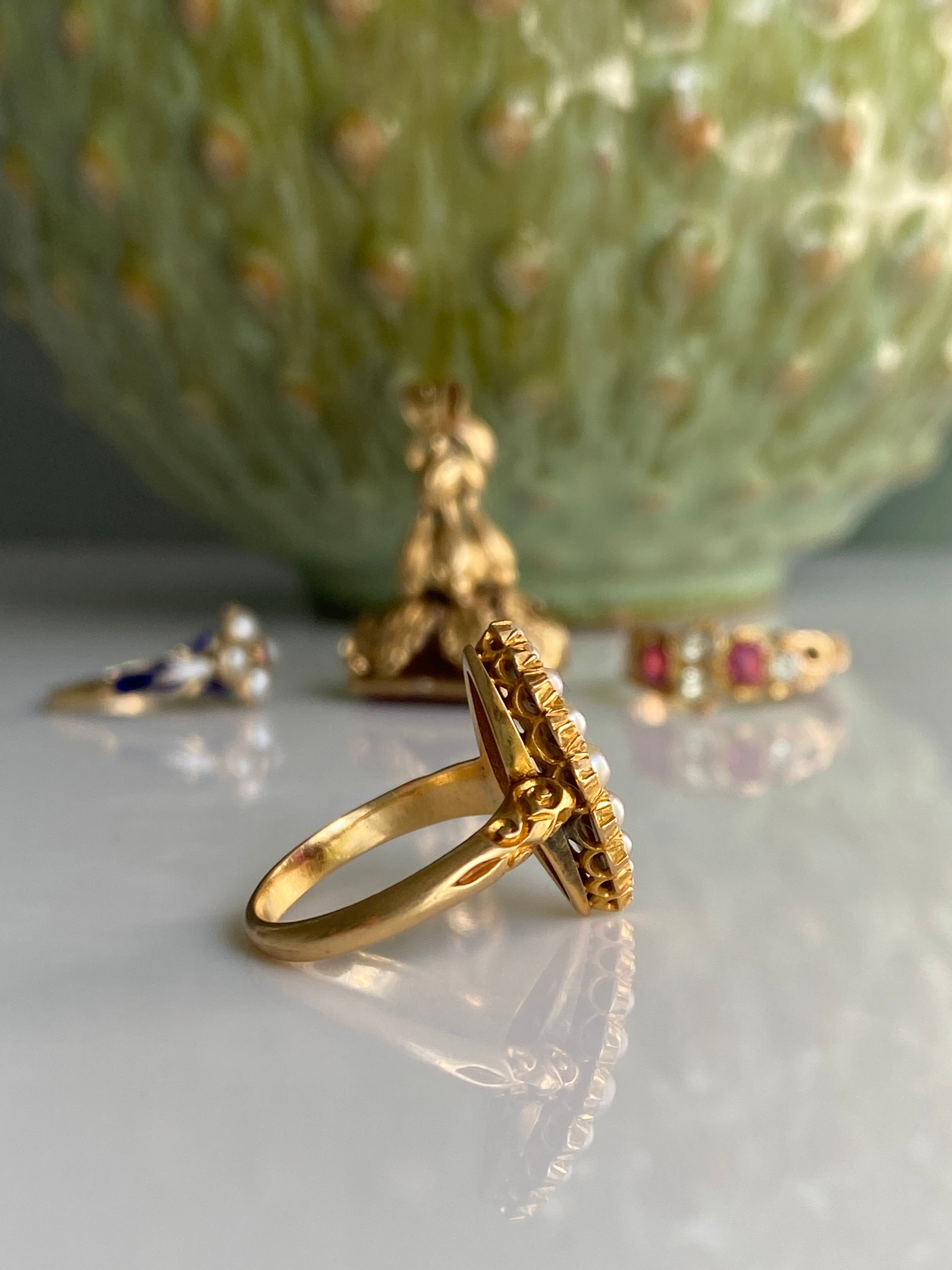 18ct Antique Victorian Ruby & Seed Pearl Ring