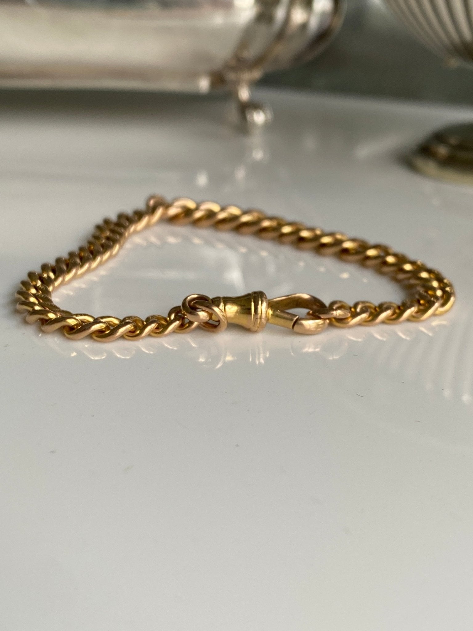 Antique 9ct yellow gold curblink bracelet