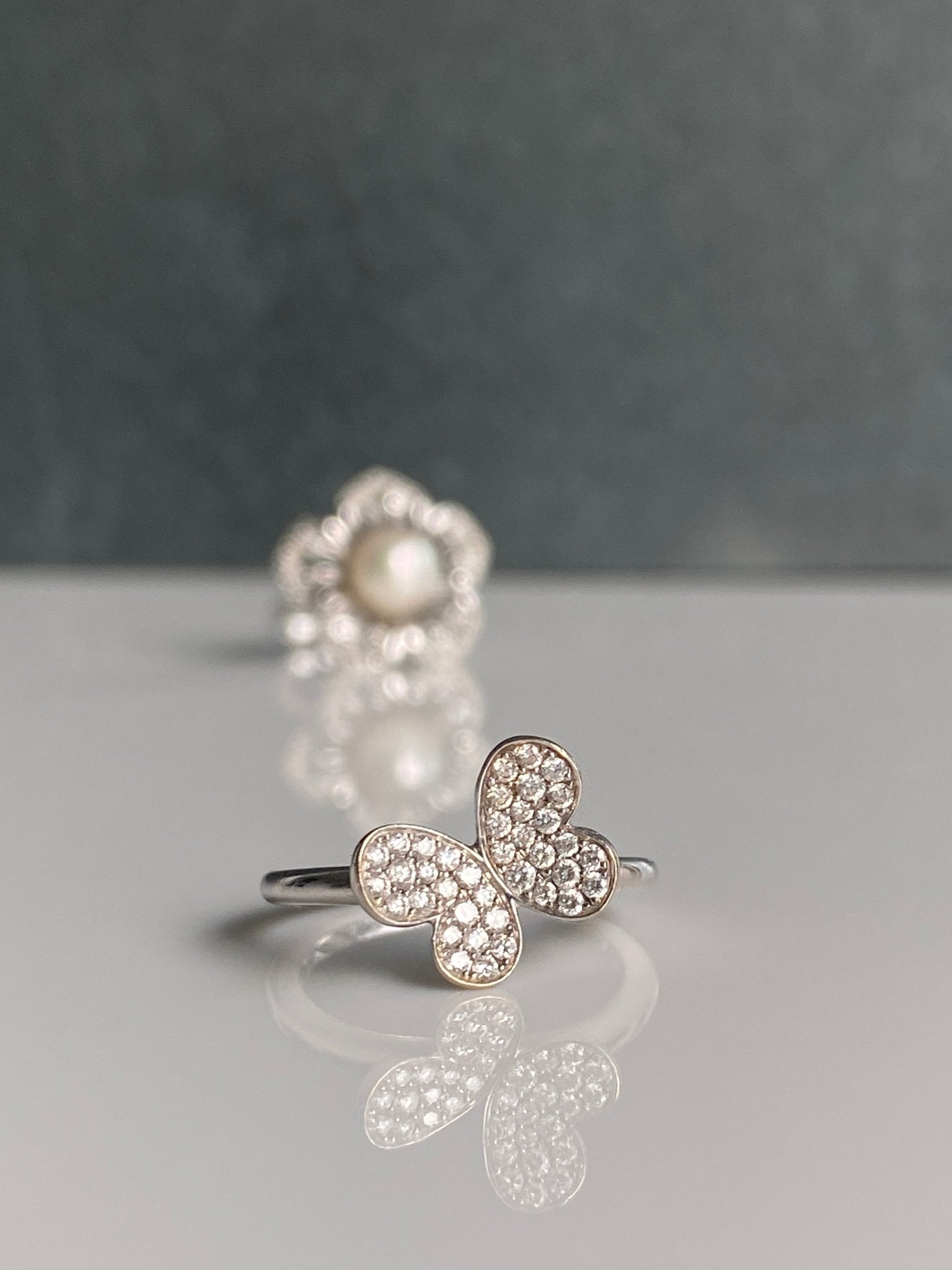 18ct Diamond Butterfly Ring