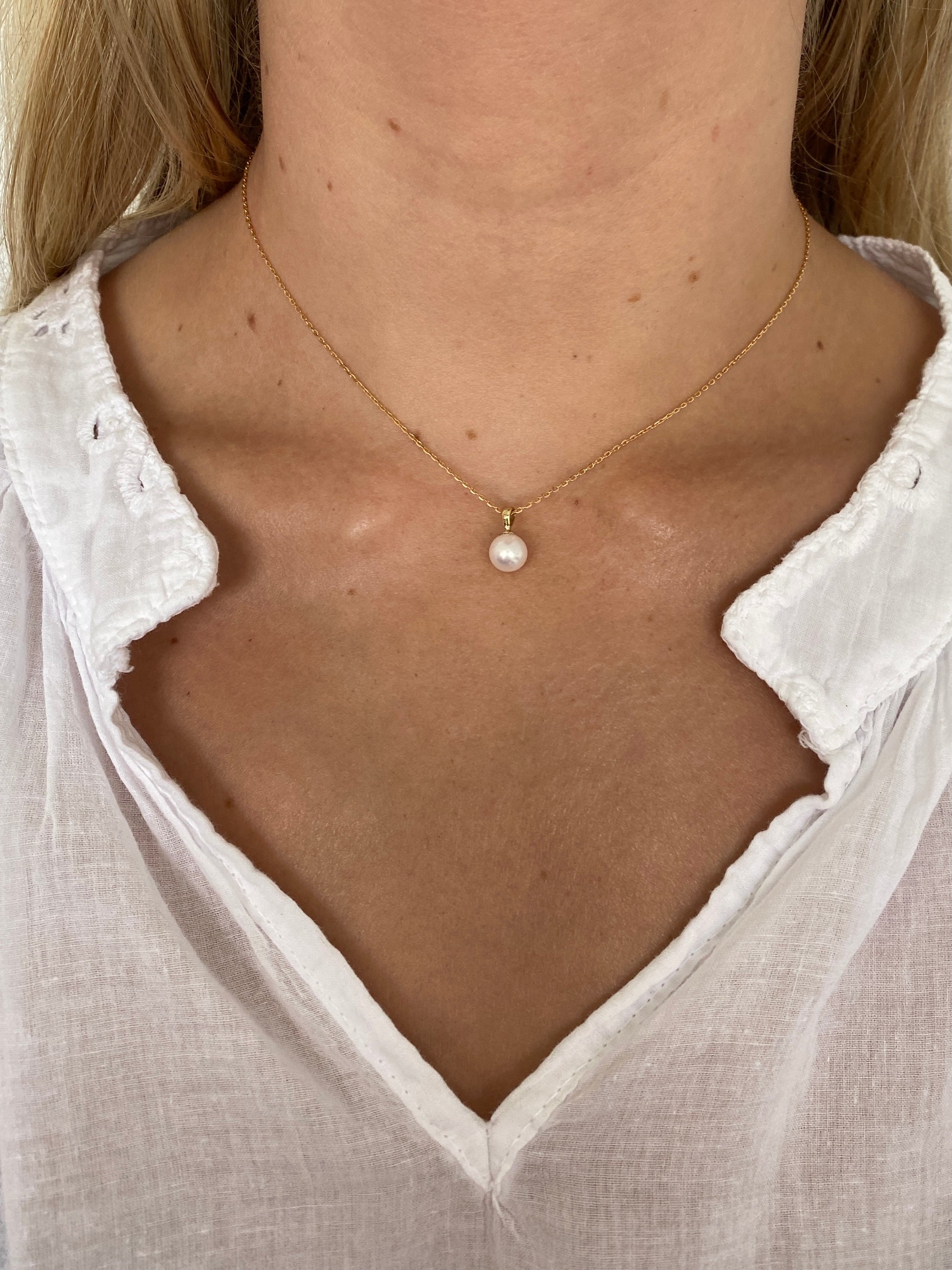 Pearl Pendant on Chain