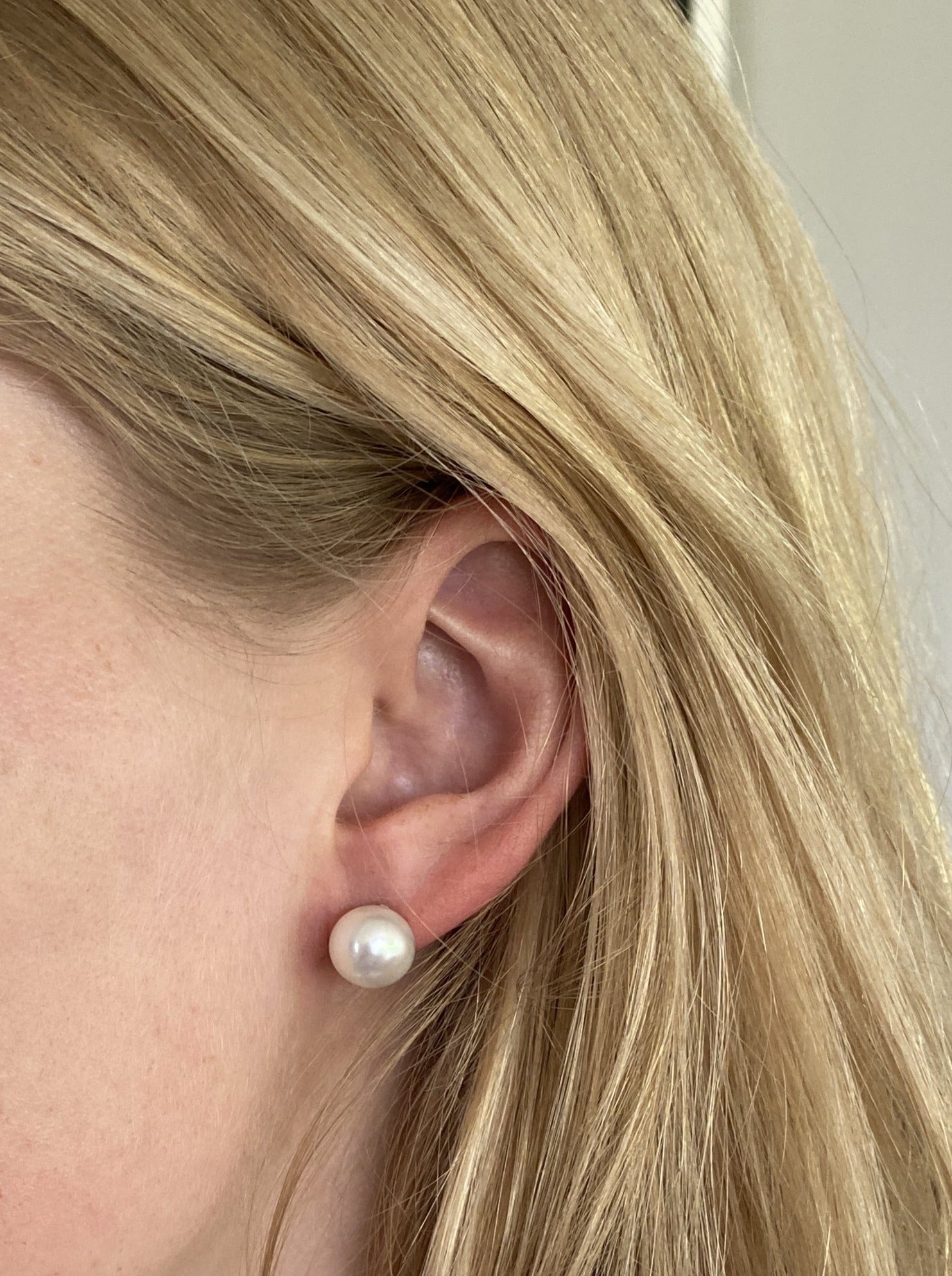 Australian South Sea Pearl Stud Earrings