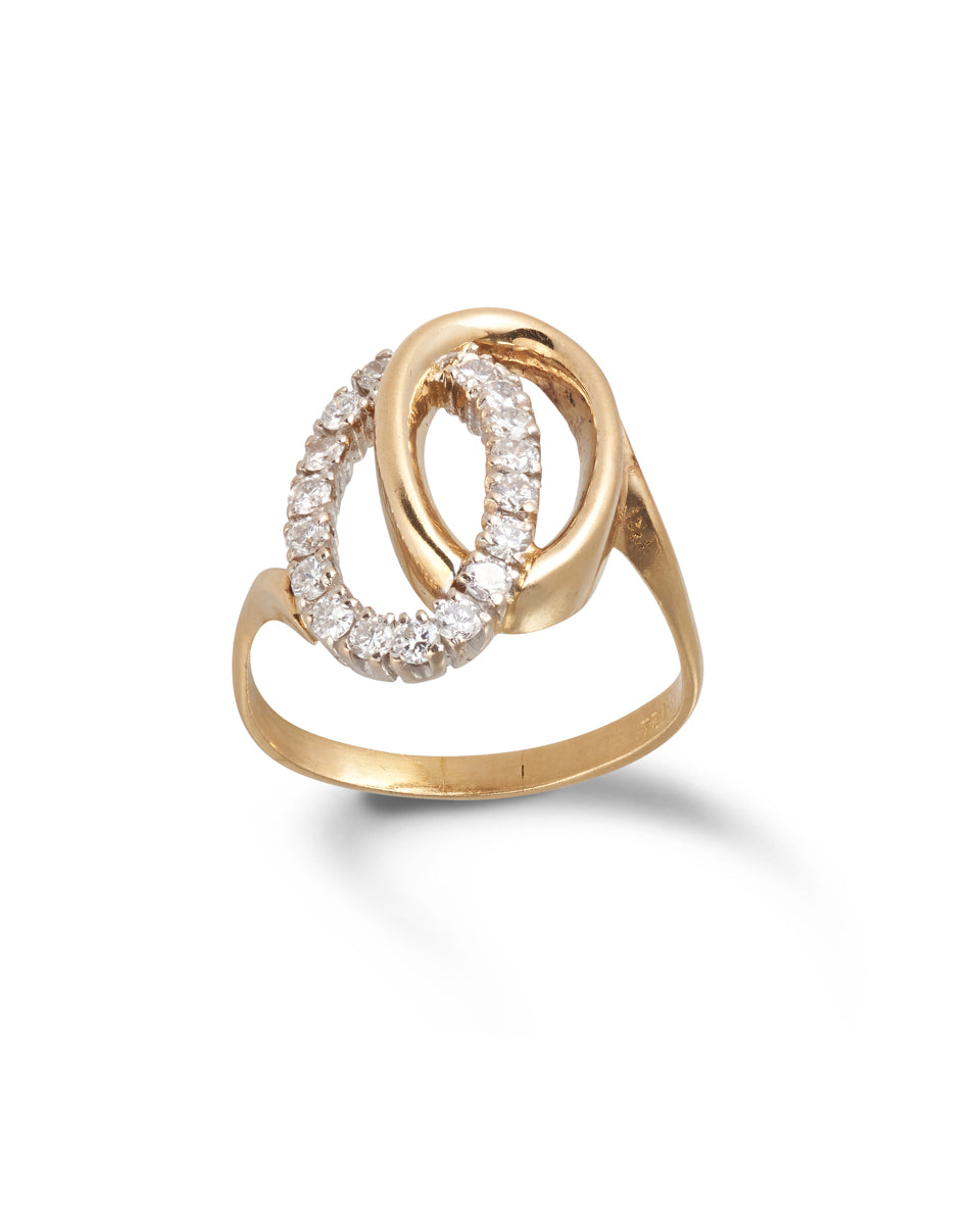 Gold & Diamond Ring