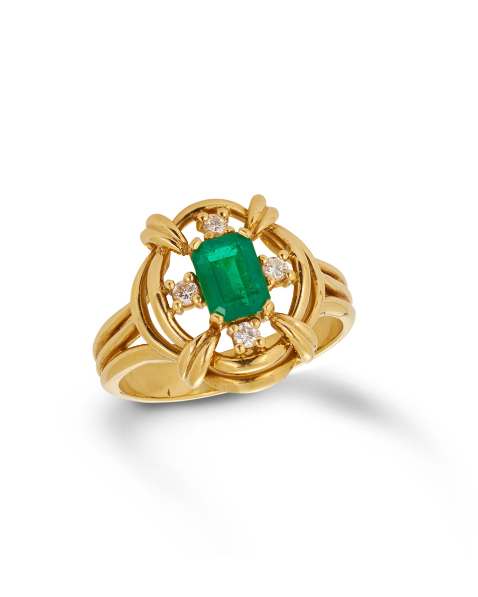 18ct Vintage Emerald &  Diamond Ring