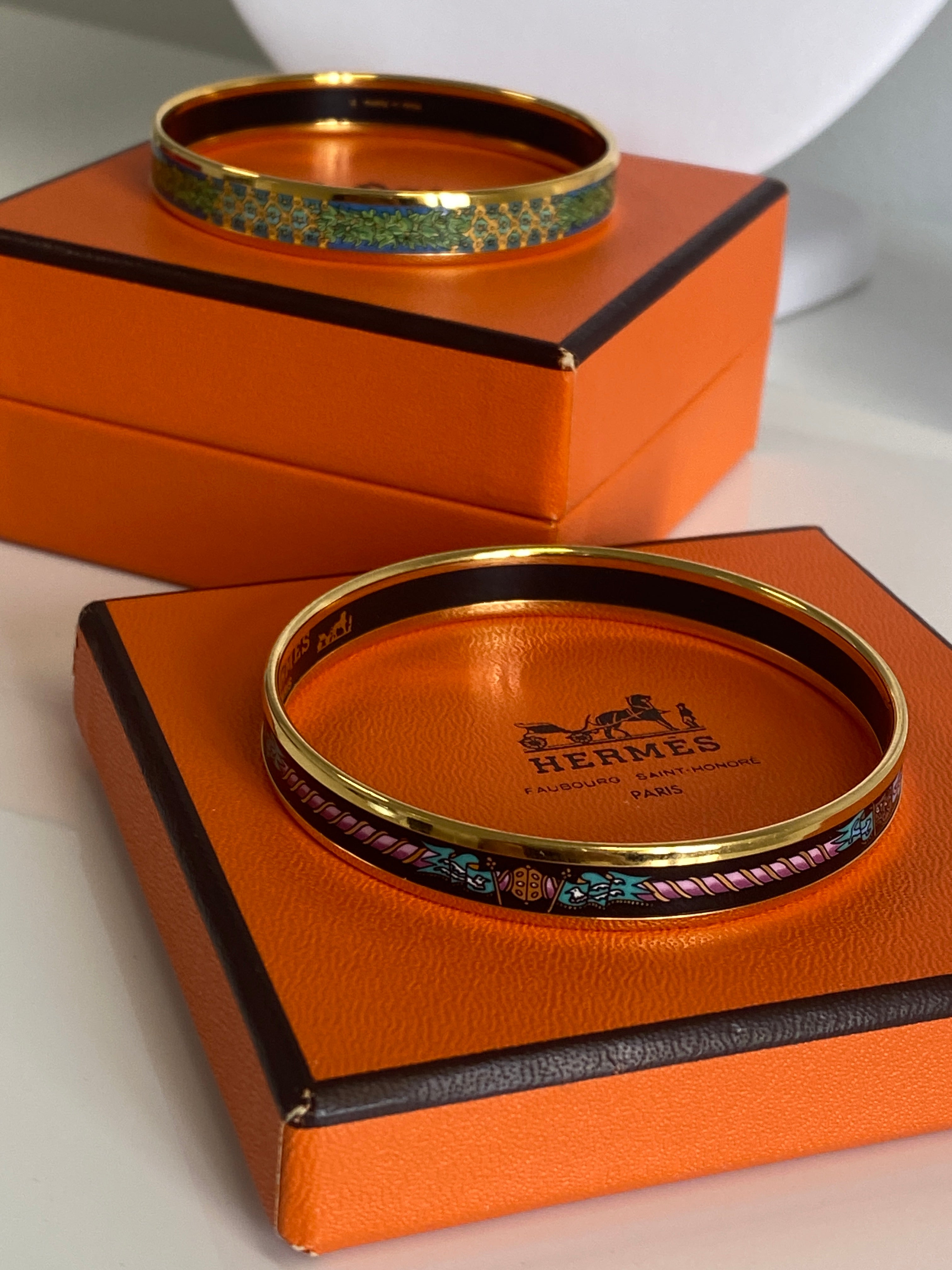 HERMES, Enamel Bangles