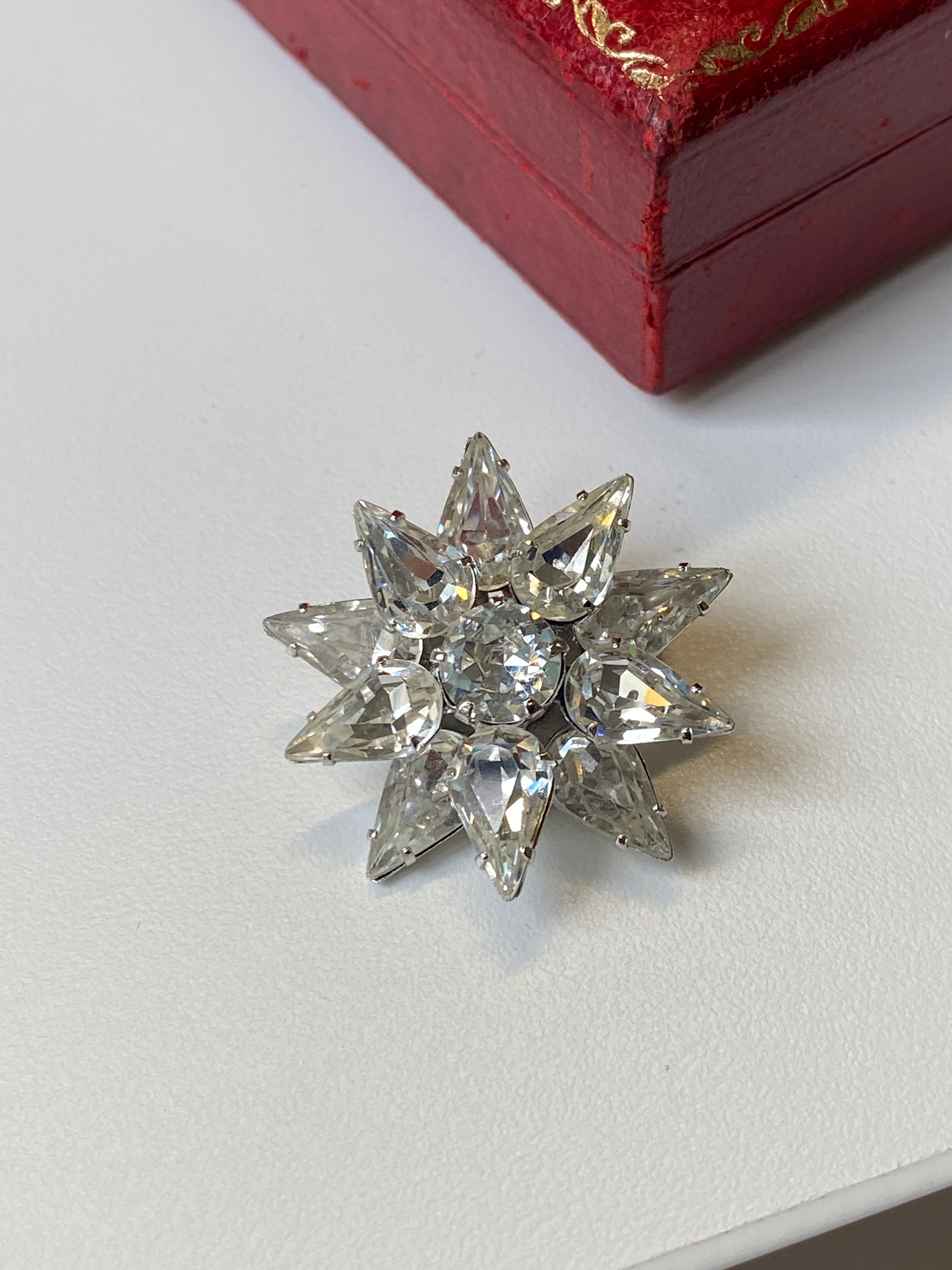 Vintage Costume Star Brooch by Simpson