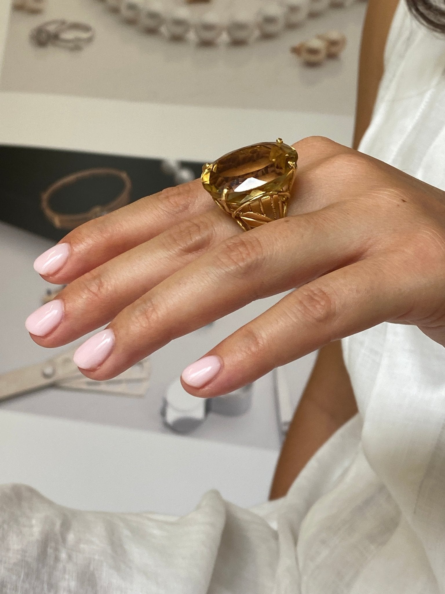 18ct Mid-Century European Citrine Cocktail Ring