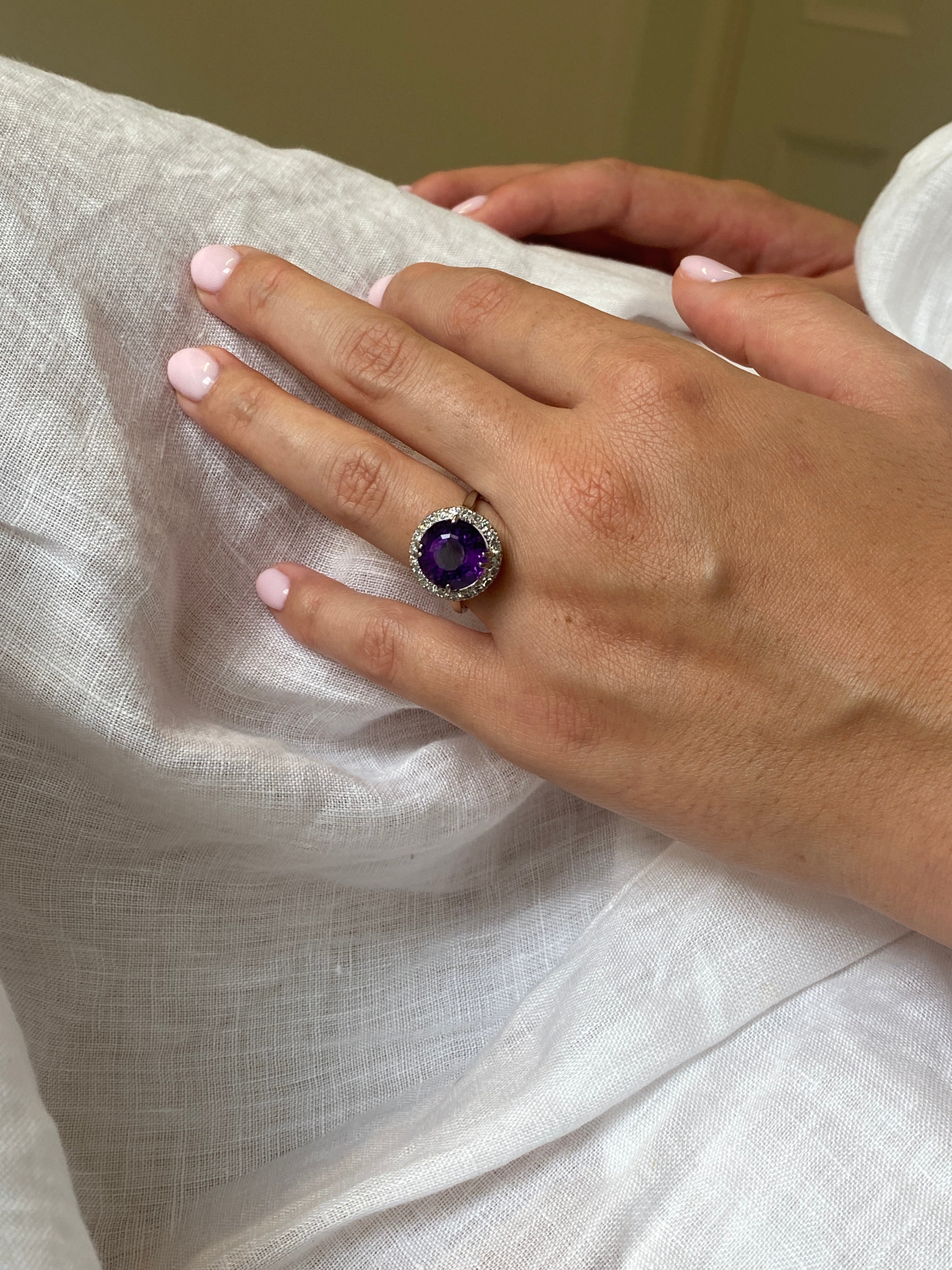 18ct white gold Fine Amethyst & Diamond Cluster Ring