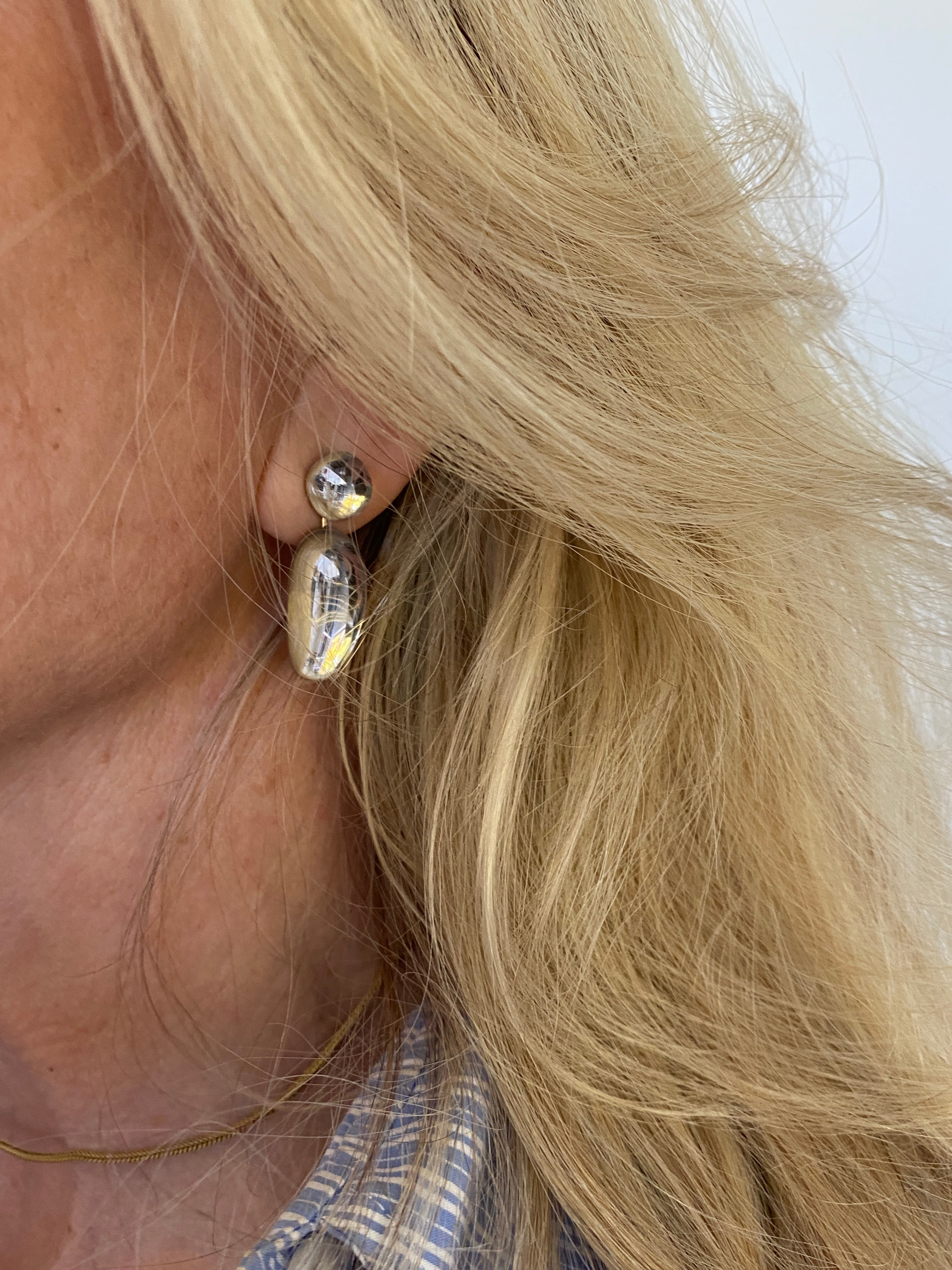 Fabulous contemporary 'Golden Stone' Earrings by H Stern