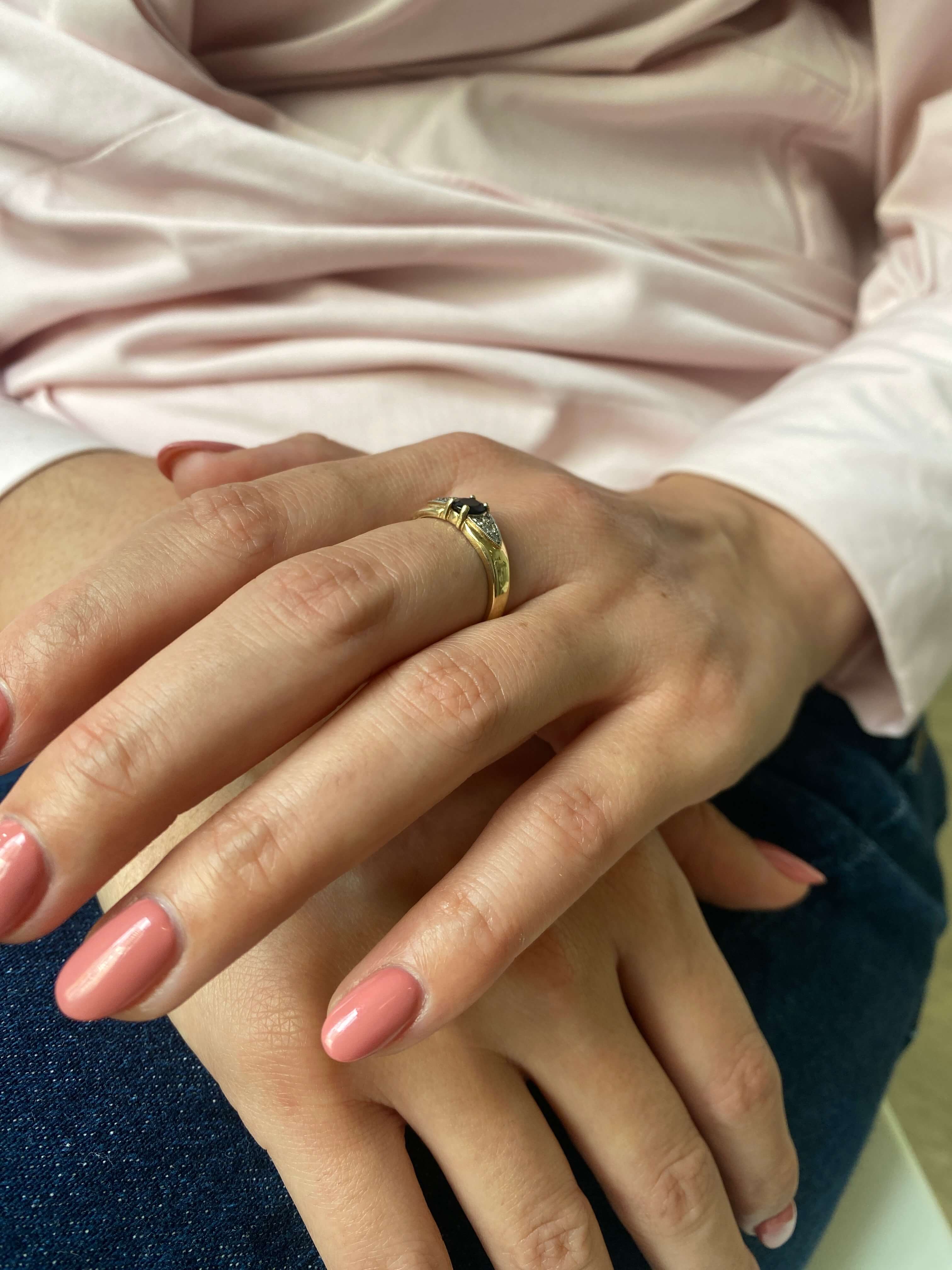 Modern 9ct yellow and white gold Sapphire & Diamond Band Ring