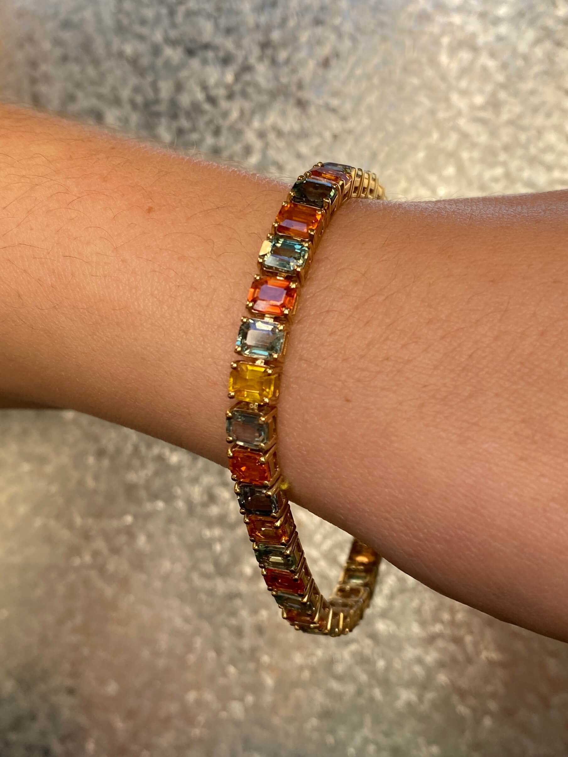 Modern Multi-Colour Sapphire Bracelet 9ct yellow gold. 21 carats total weight.