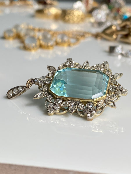 Aquamarine & Diamond Pendant