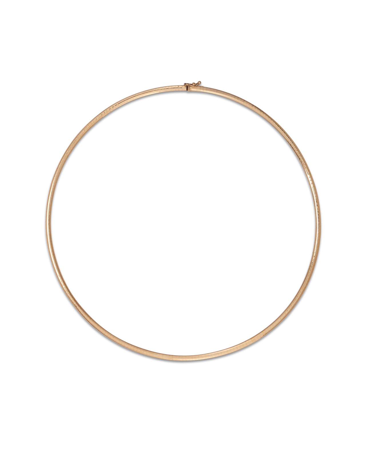 Italian Gold Omega 14ct yellow gold. Weight: 15 grams