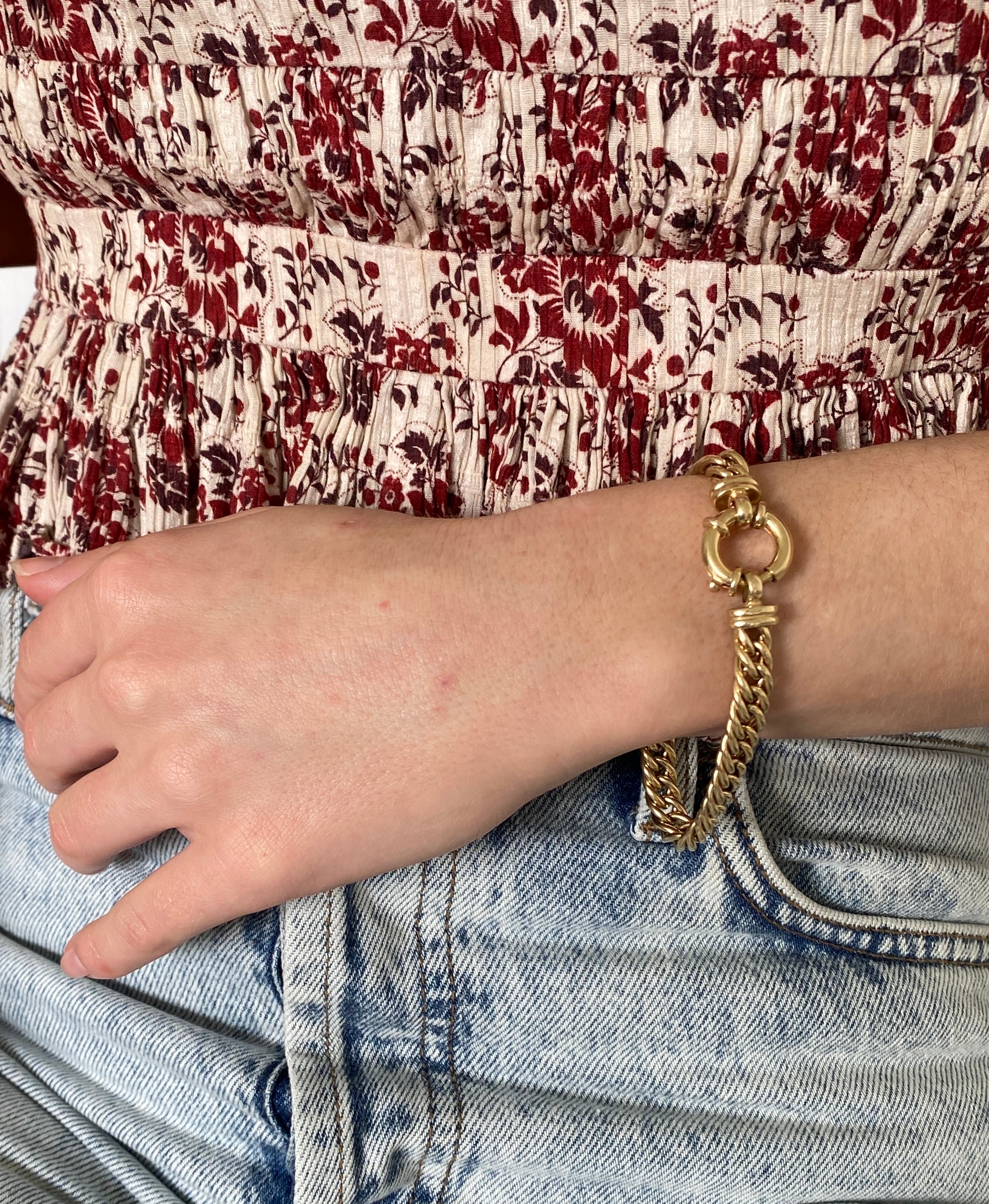 Modern Gold Curblink Bracelet