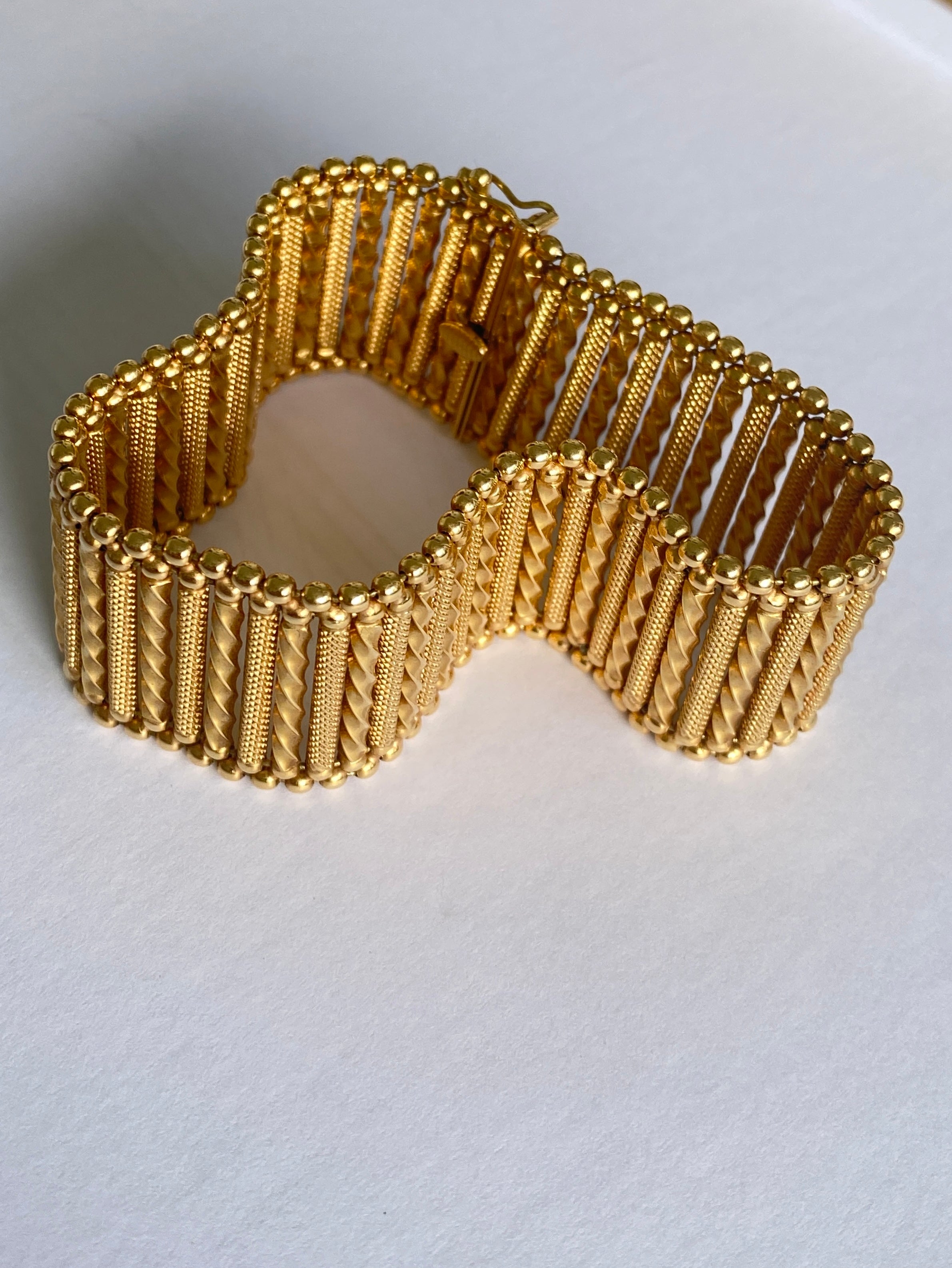 Vintage Italian 14k Gold Curb Link Bracelet  EJ Mama